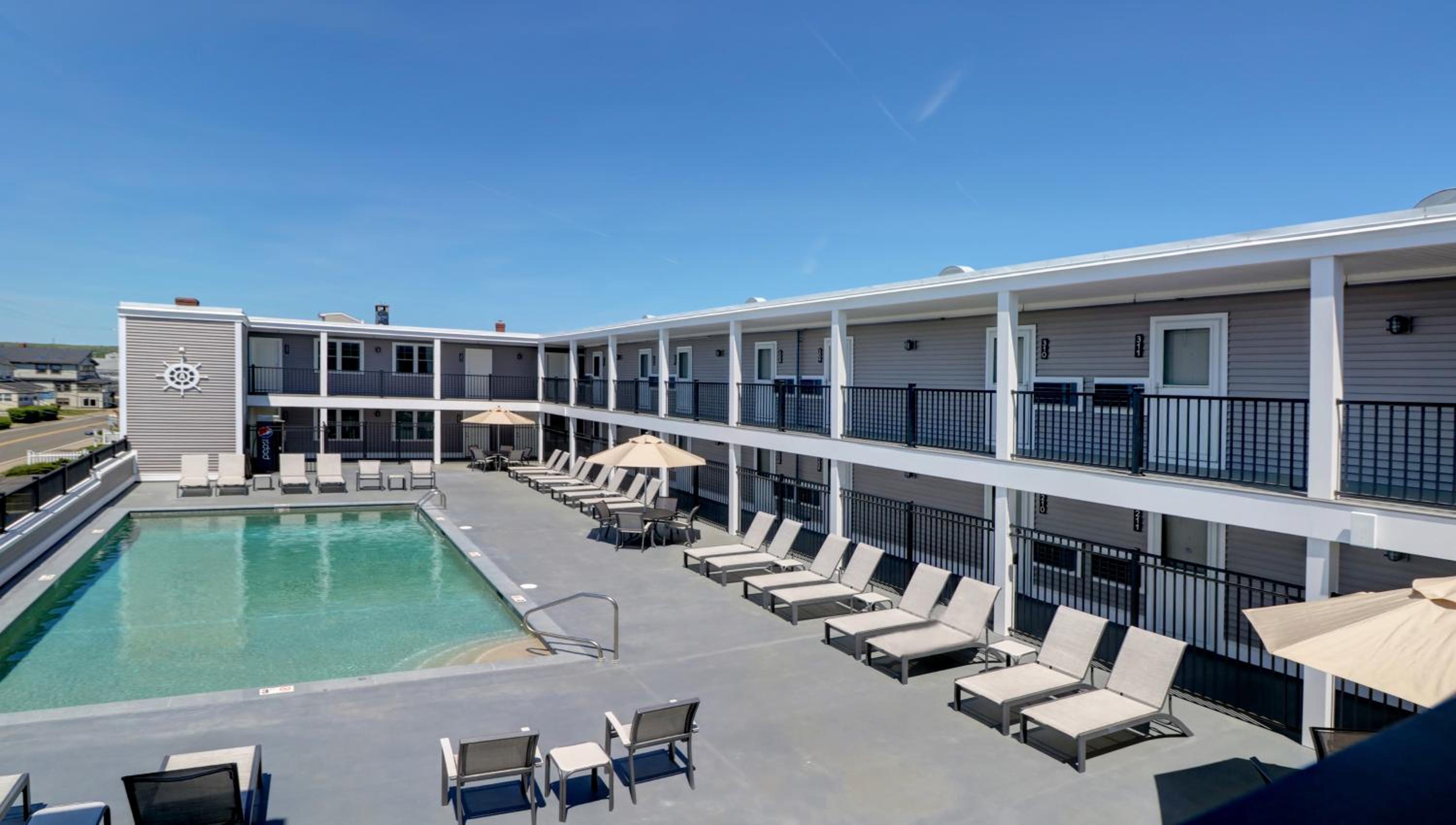 Atlantic Oceanfront Hotel, Wells Beach - Property Image 53
