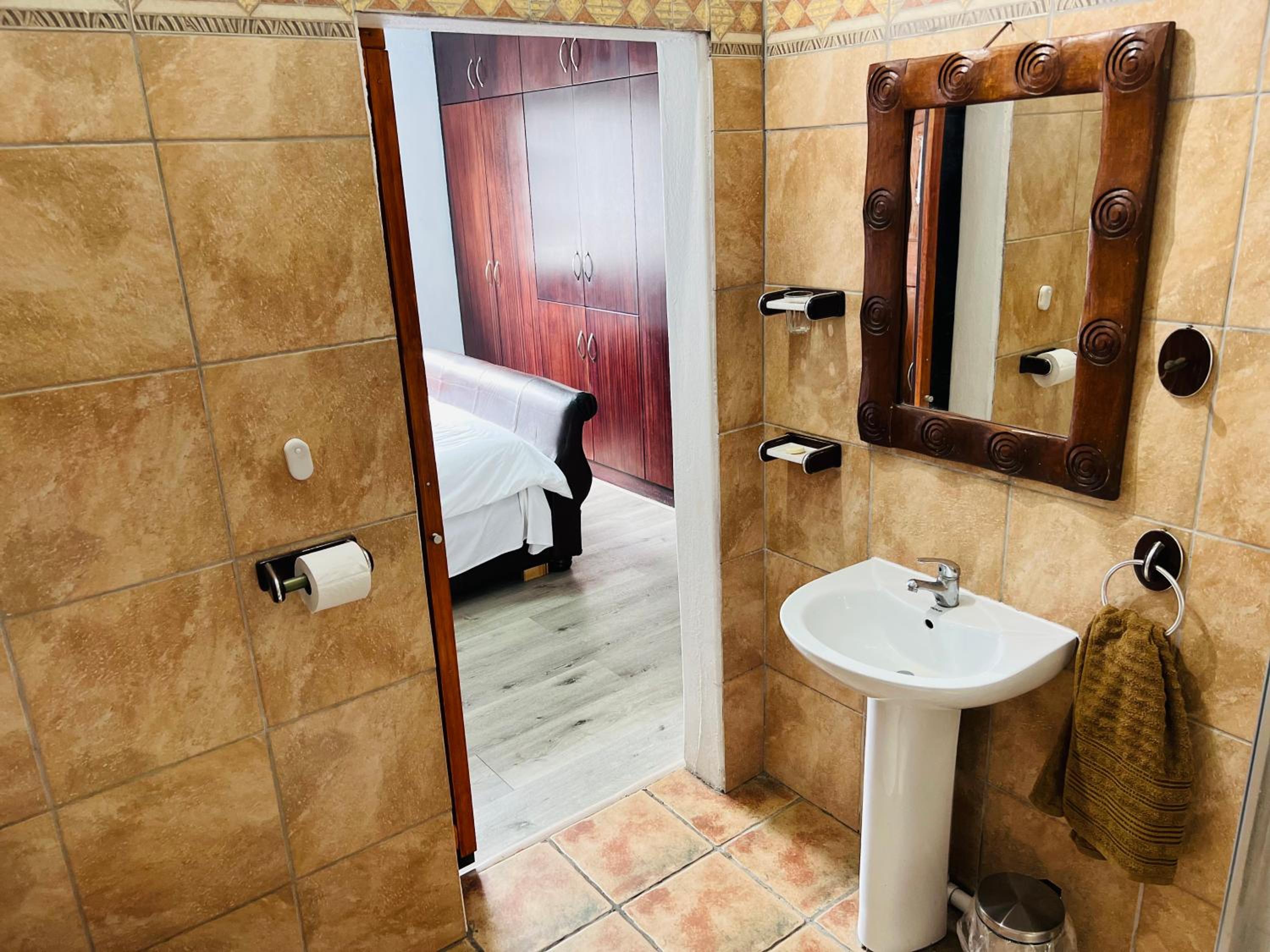 Sharods Self-catering Guesthouse