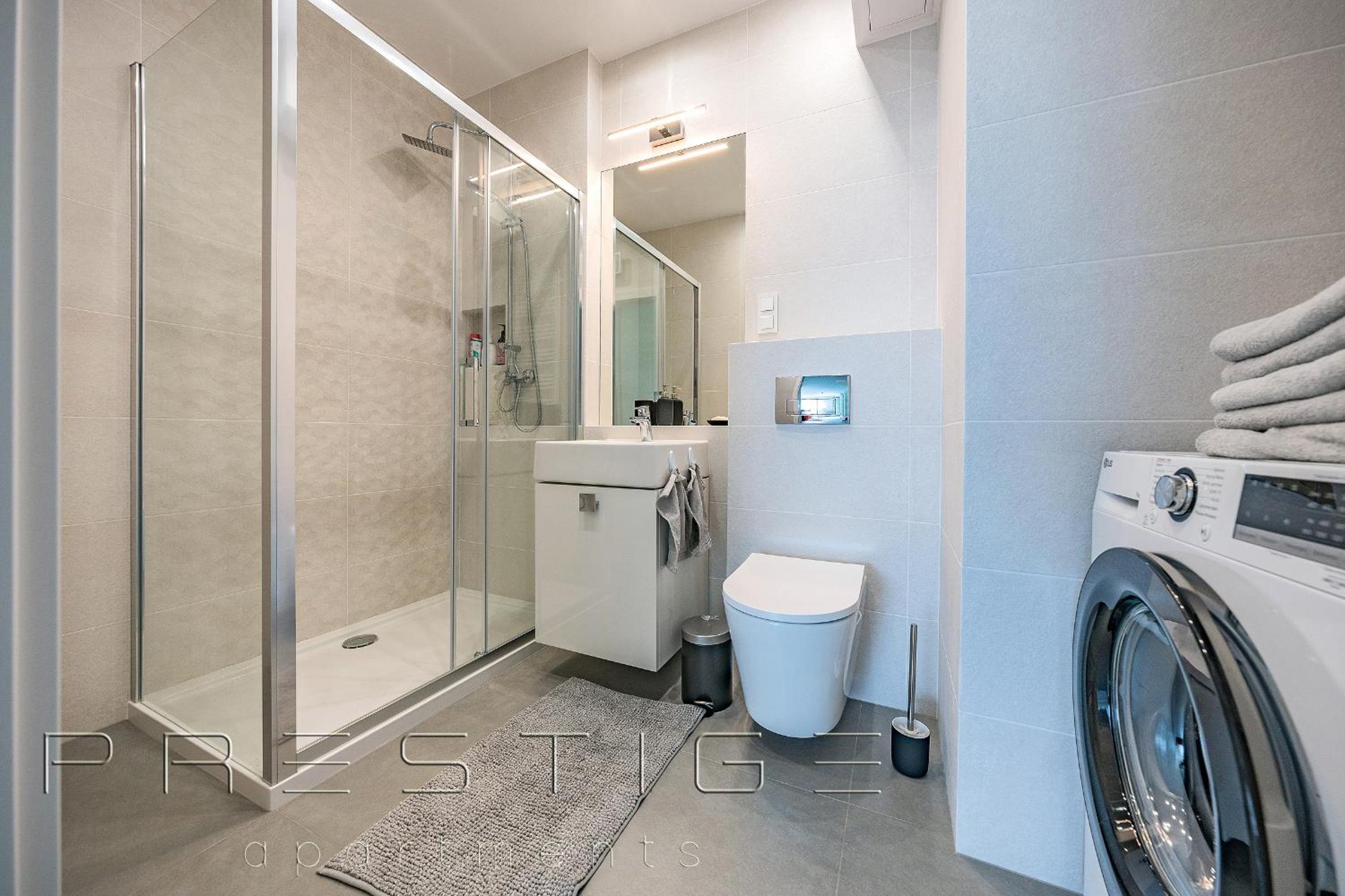 Prestige Apartments Modern Tower Gdynia view 2