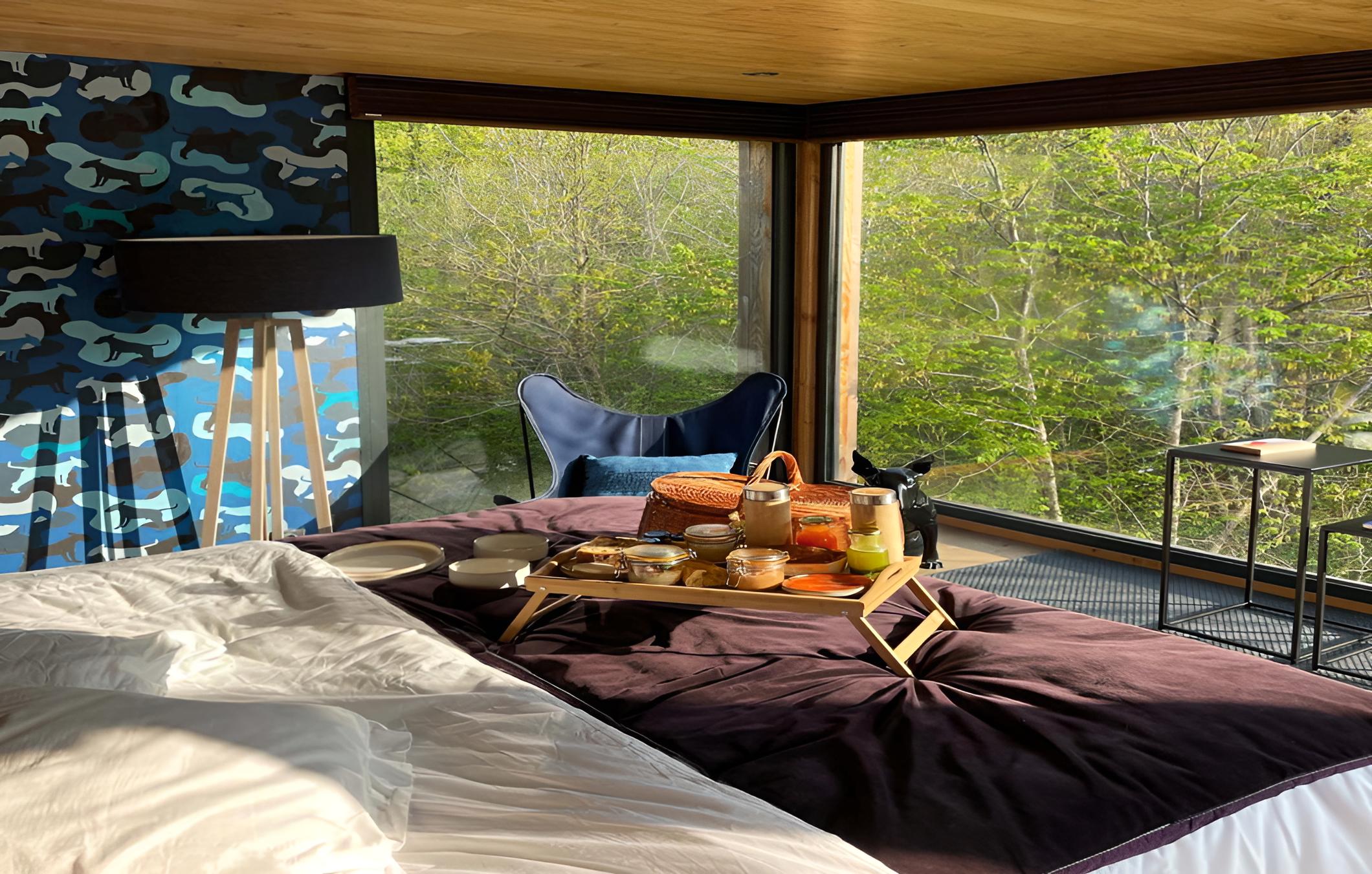 Loire Valley Lodges - Hotel 47