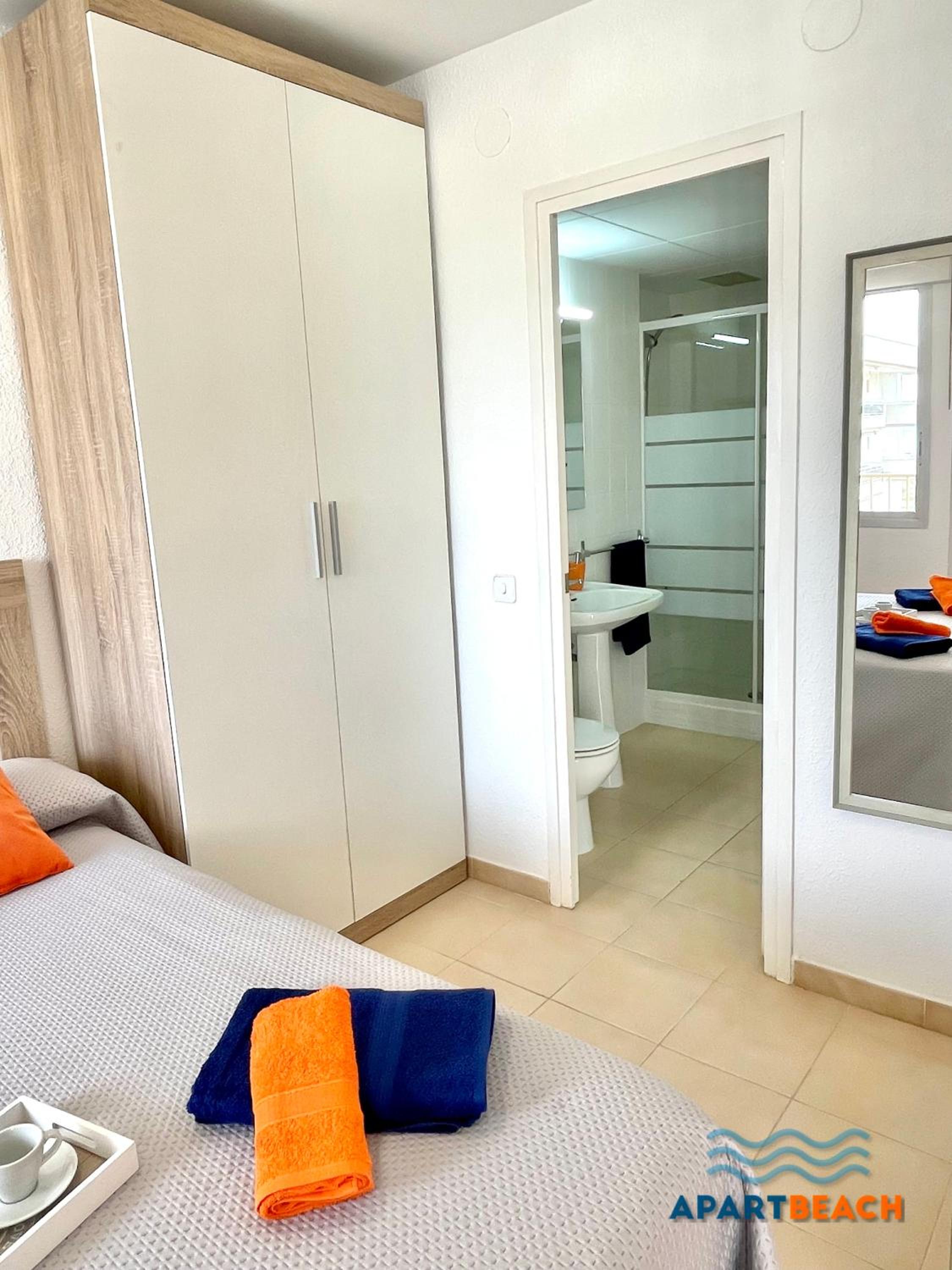 APARTBEACH ADRIATICO VISTAS PLAYA y CLIMATIZADO photo 2