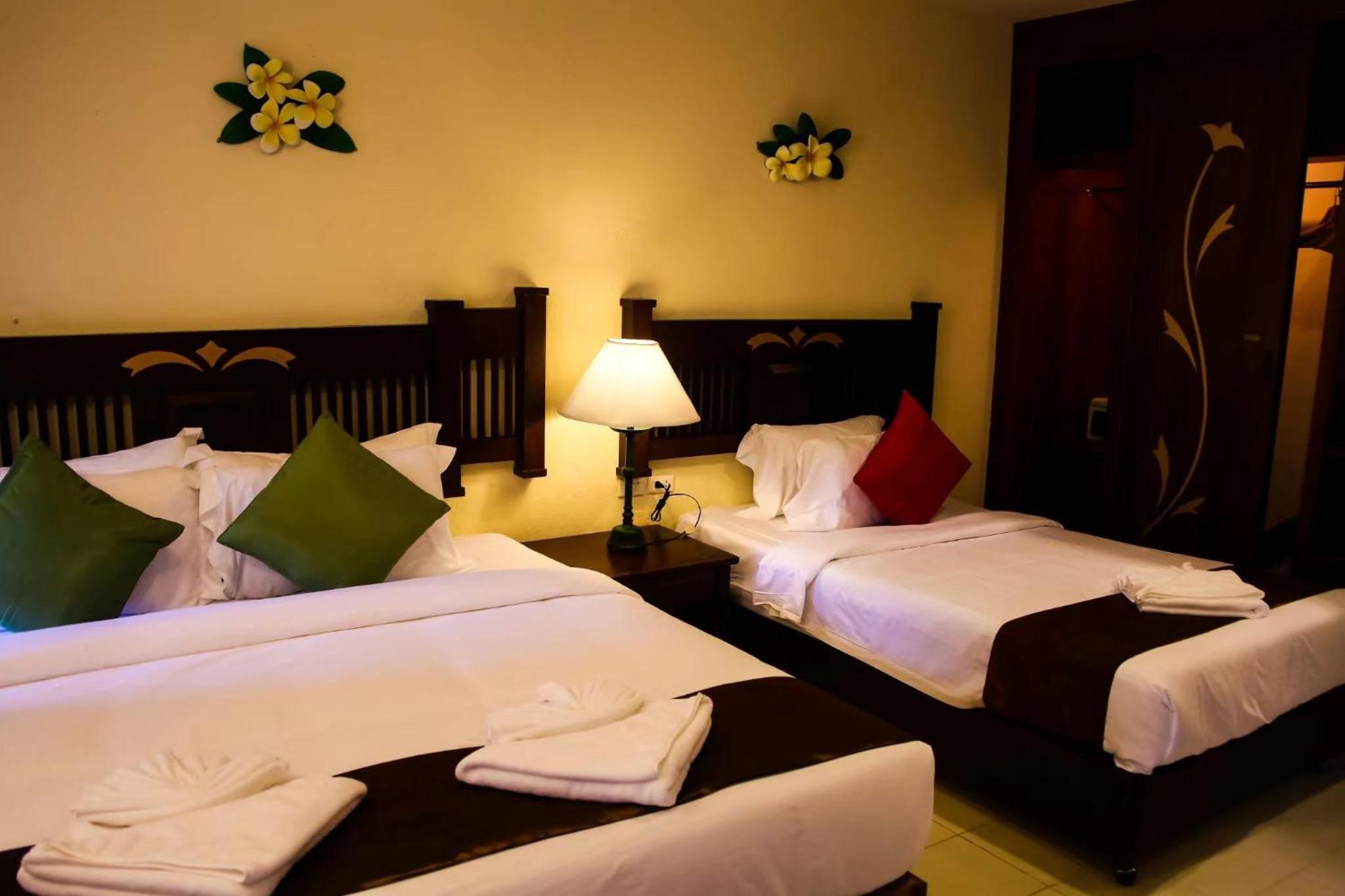 Patong Leelavadee Hua Ting Holiday Phuket — 27
