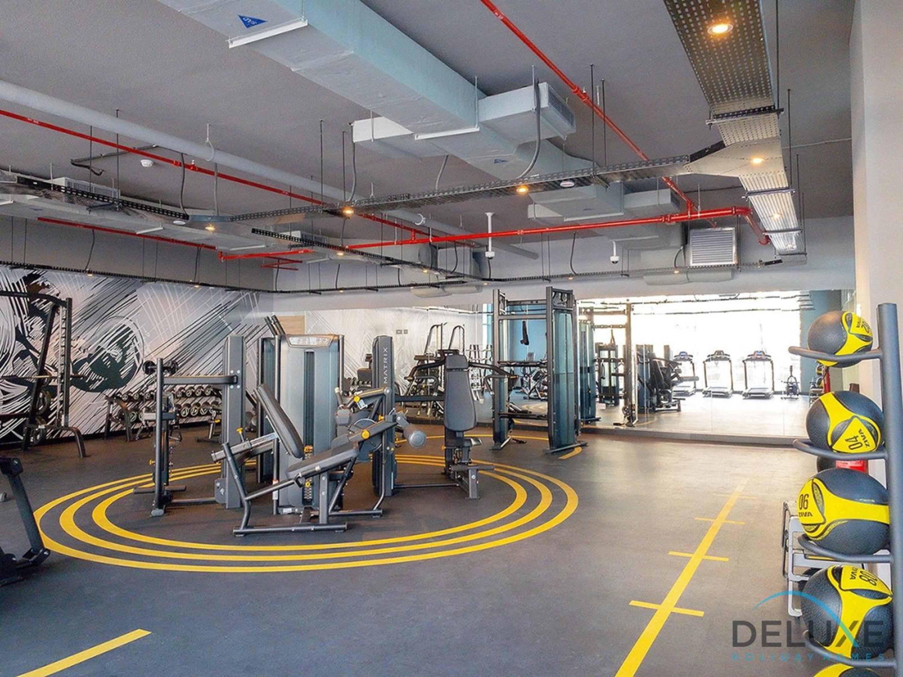 Lush Studio in Studio One Dubai Marina by Deluxe Holiday Homes