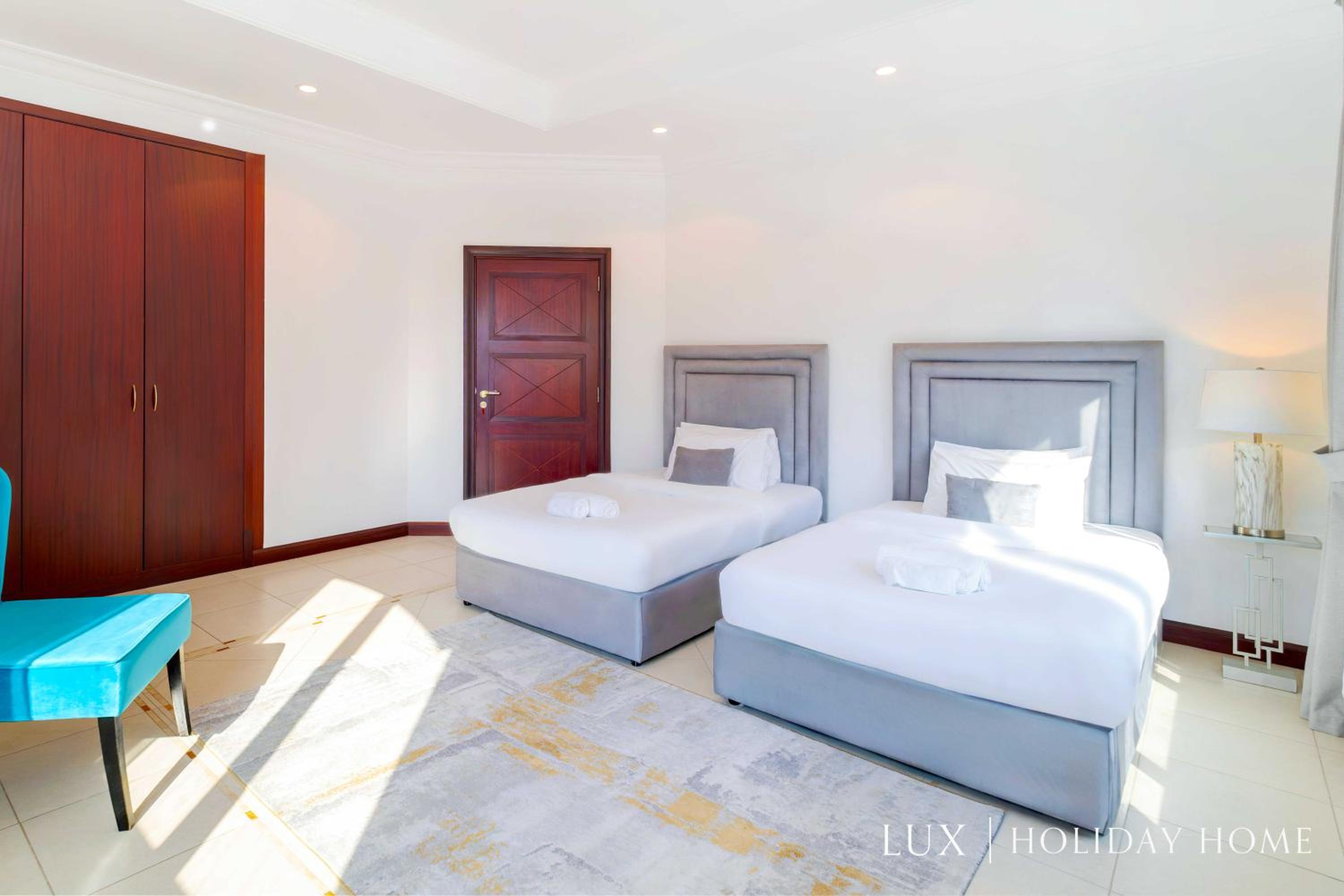 LUX - The Ocean Pearl Villa