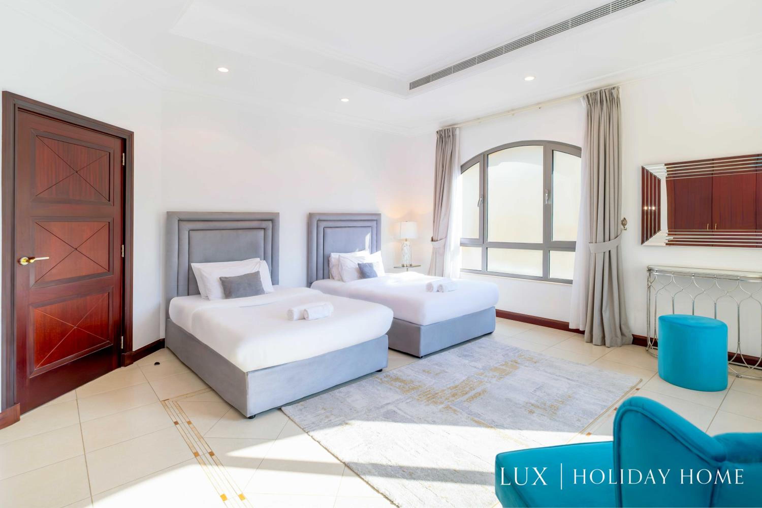 LUX - The Ocean Pearl Villa