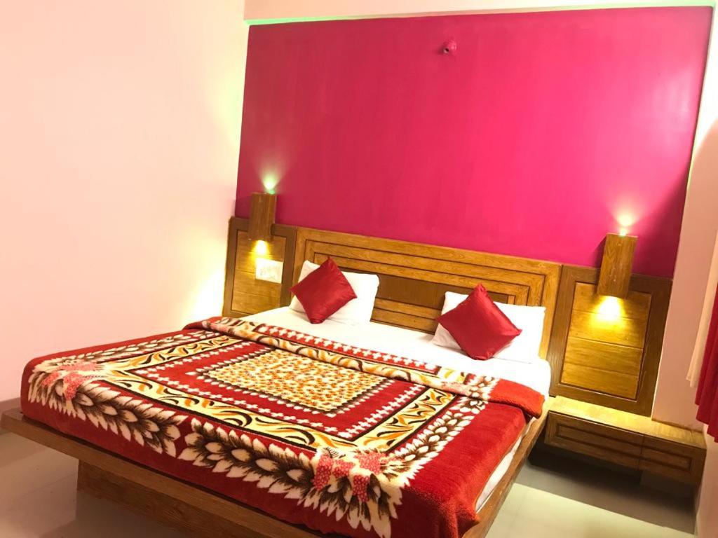 GREEN LOTUS VILLA view 4
