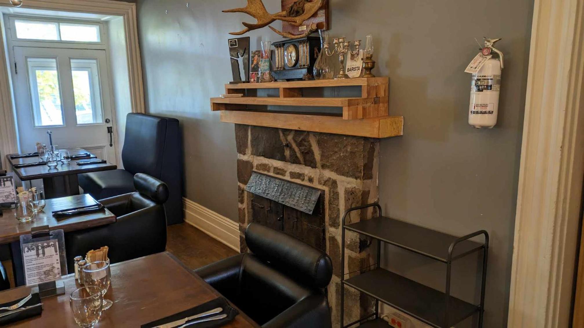 restaurant