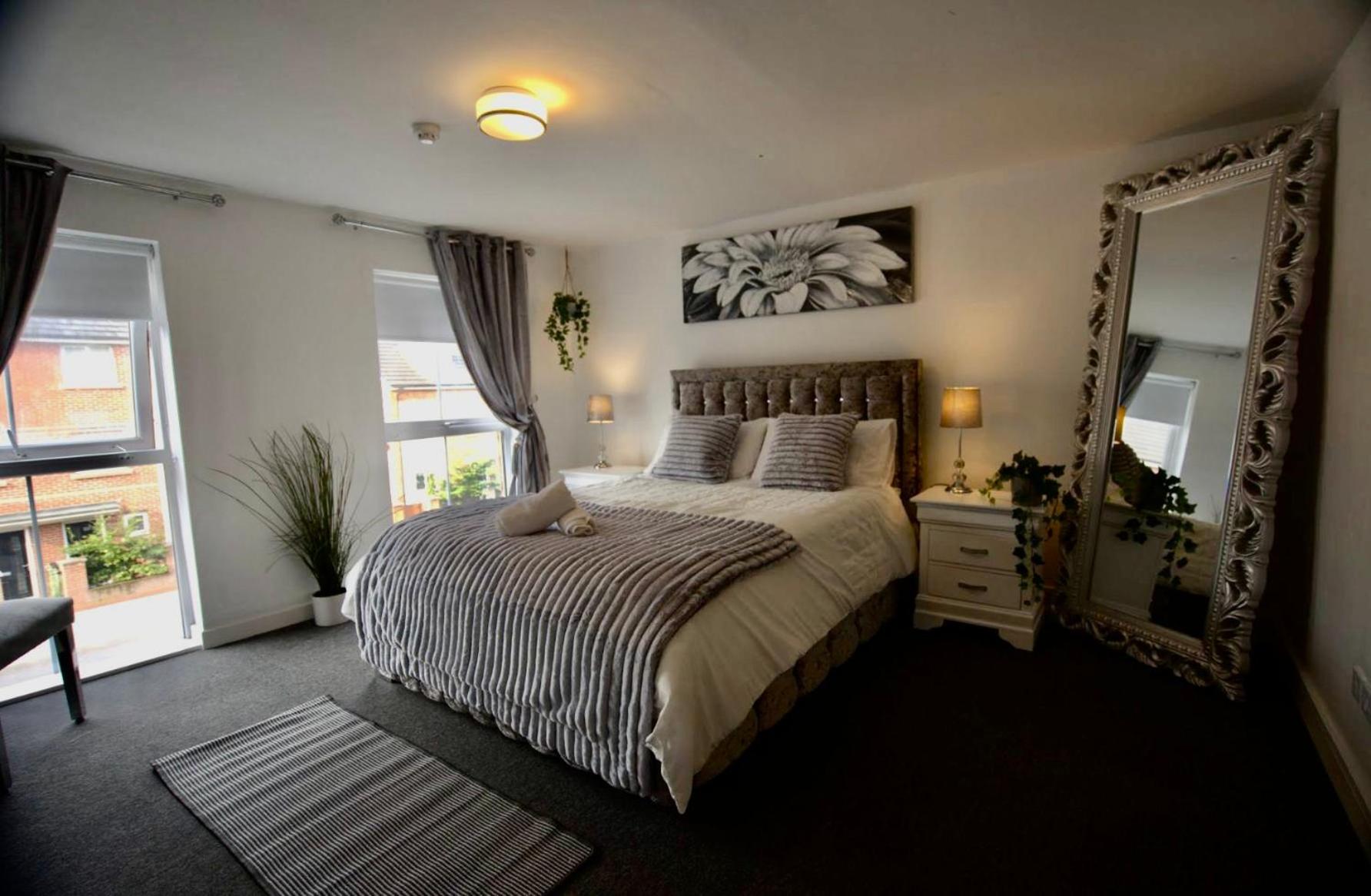 The Sandon Hotel