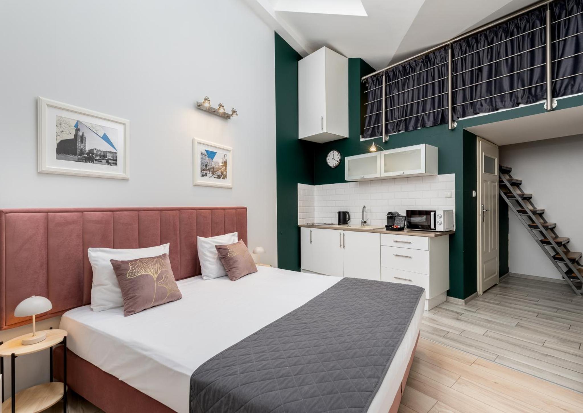 Miodowa Boutique Residence view 4