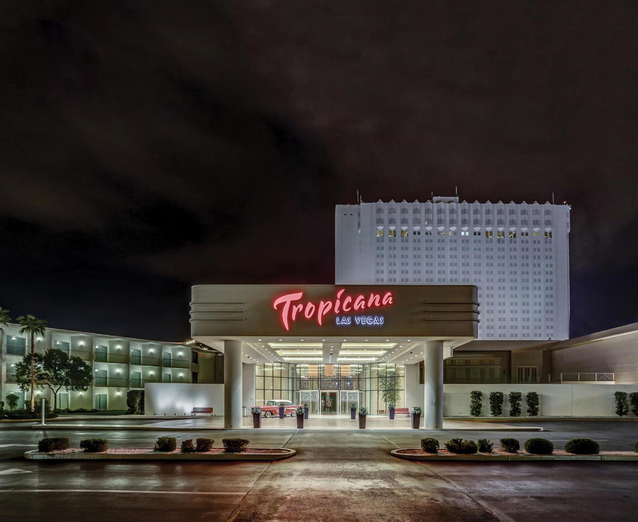 Tropicana Las Vegas a DoubleTree by Hilton Resort & Casino - Free Parking - Image 1