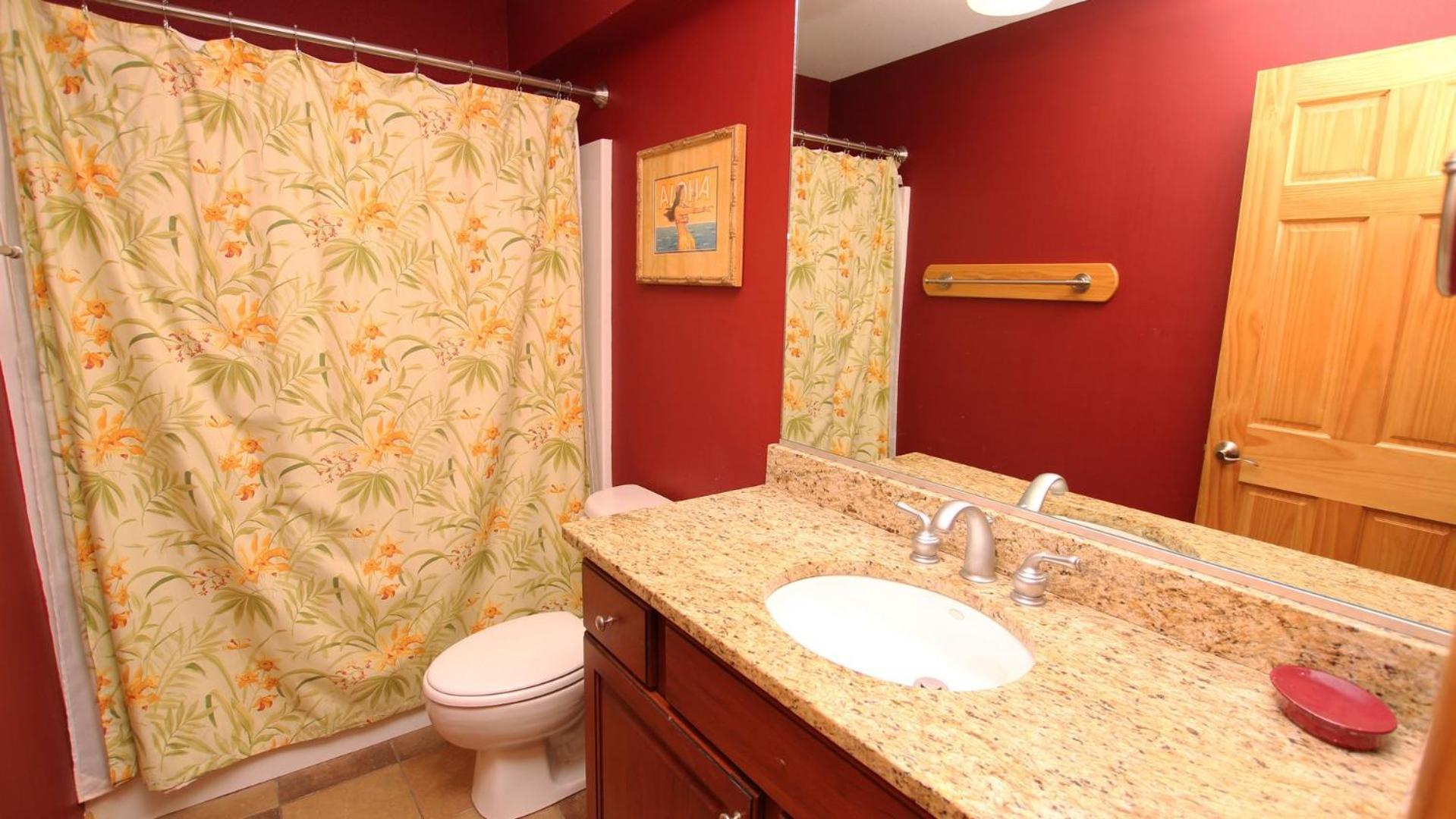 WW857, Seaquest Resort- Oceanside, 7 BRs, Pool Table, Priv Pool, Hot Tub