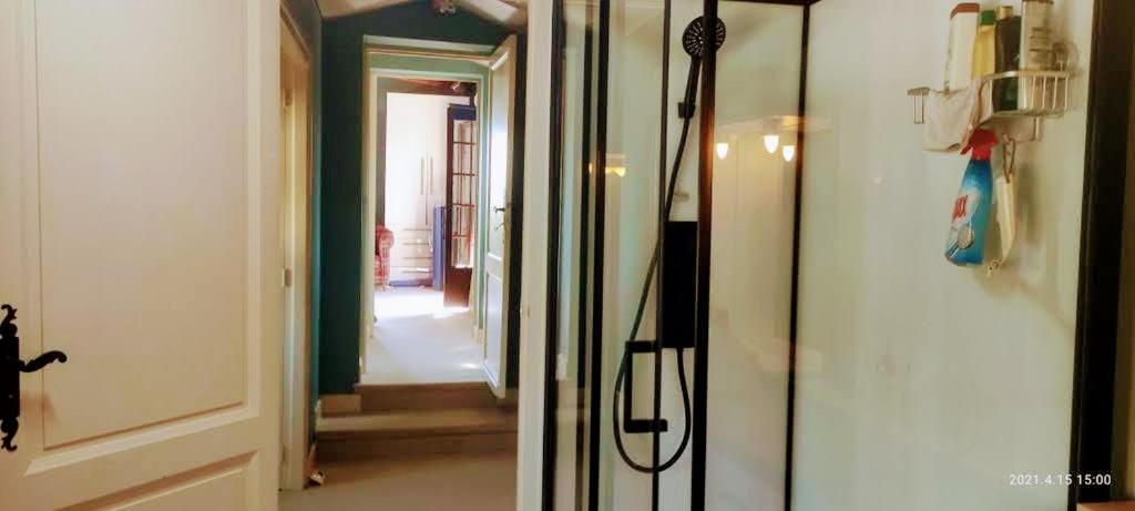 Luxury B&B Maison à votre Santé, in Bordeaux wine region view 4