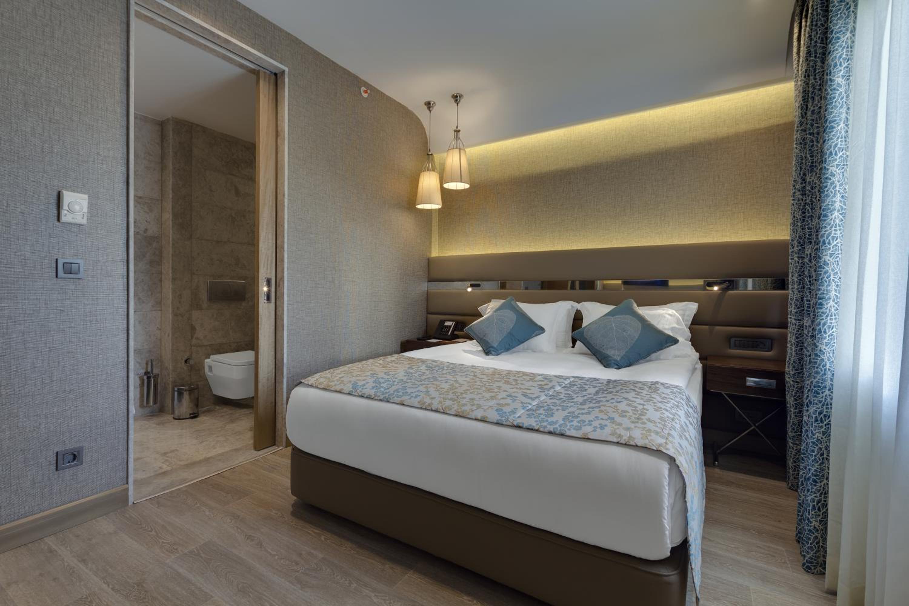 Side Vacations - CLUB GRAND AQUA - Property Image 4