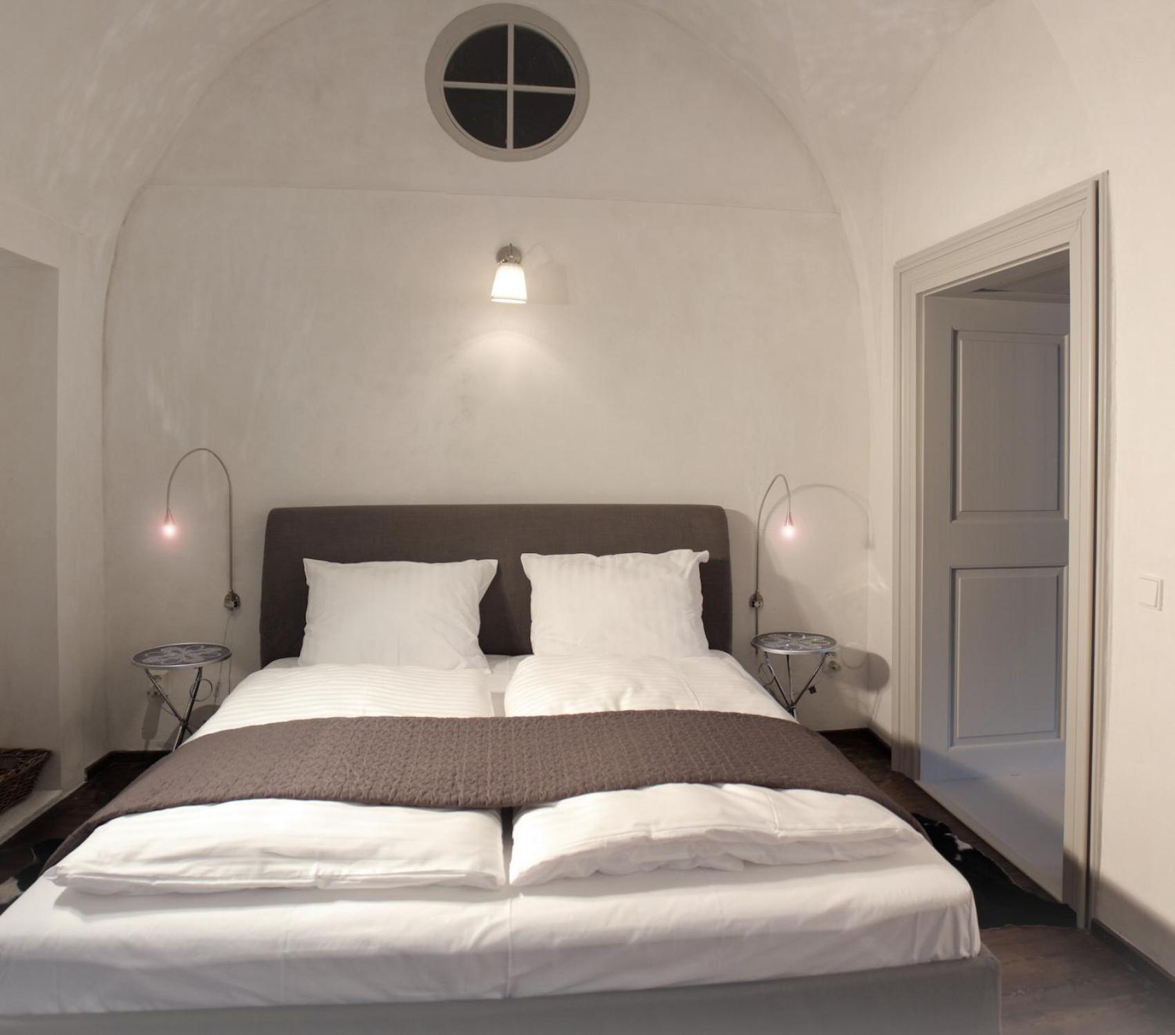 Gavalier Design Rooms view 4