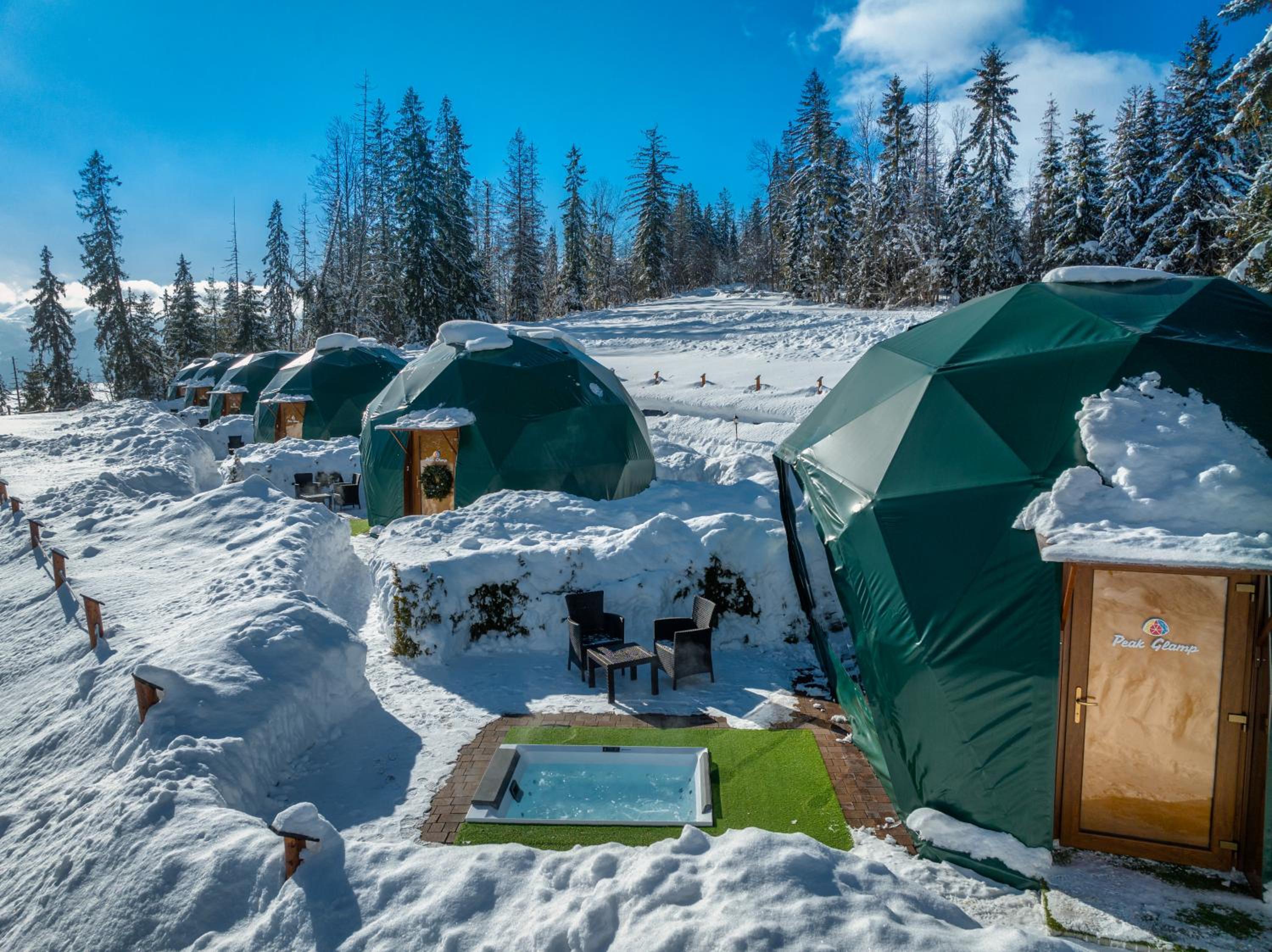 Peak Glamp view 3