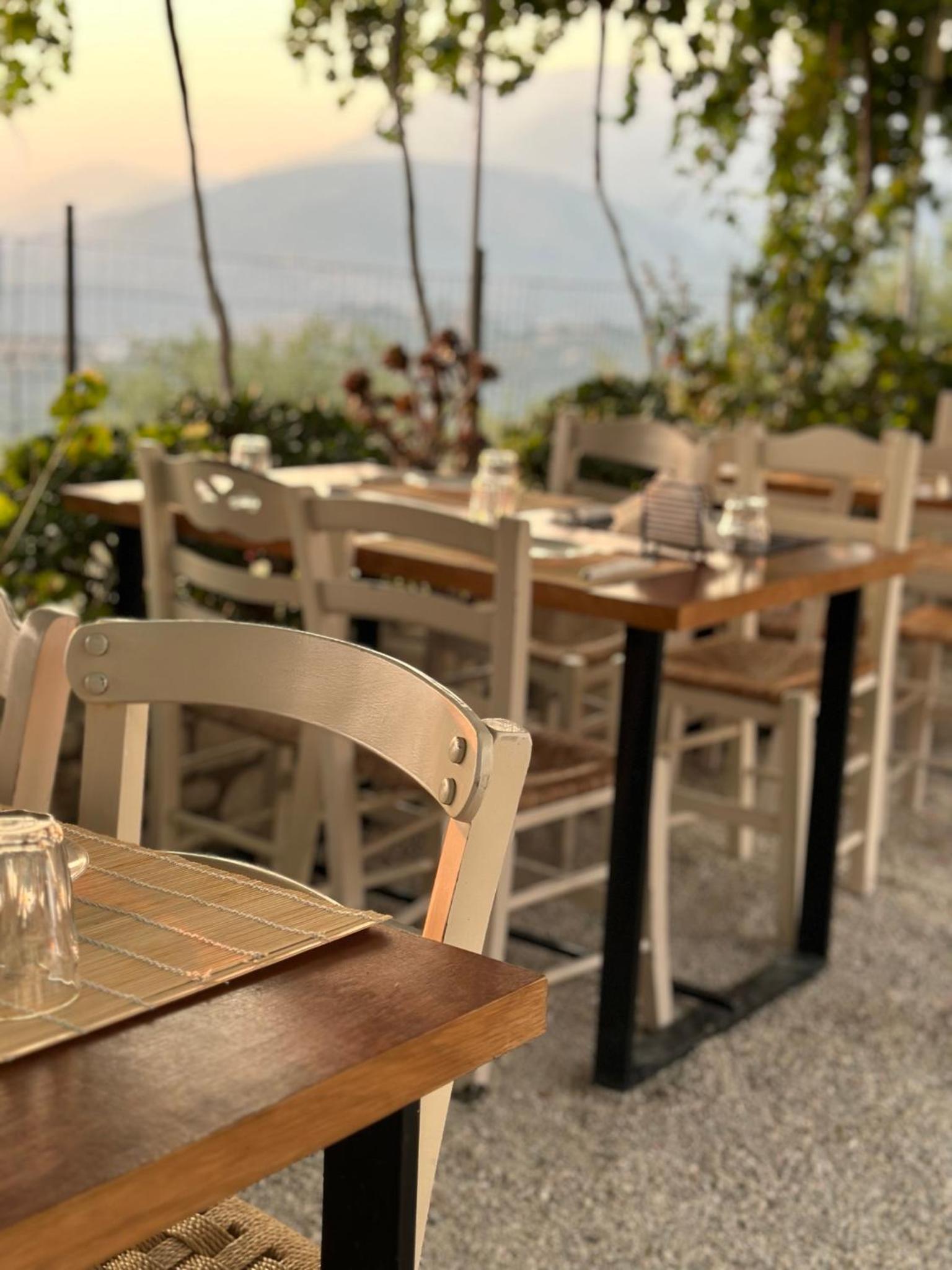 ELÉA Guesthouse himare