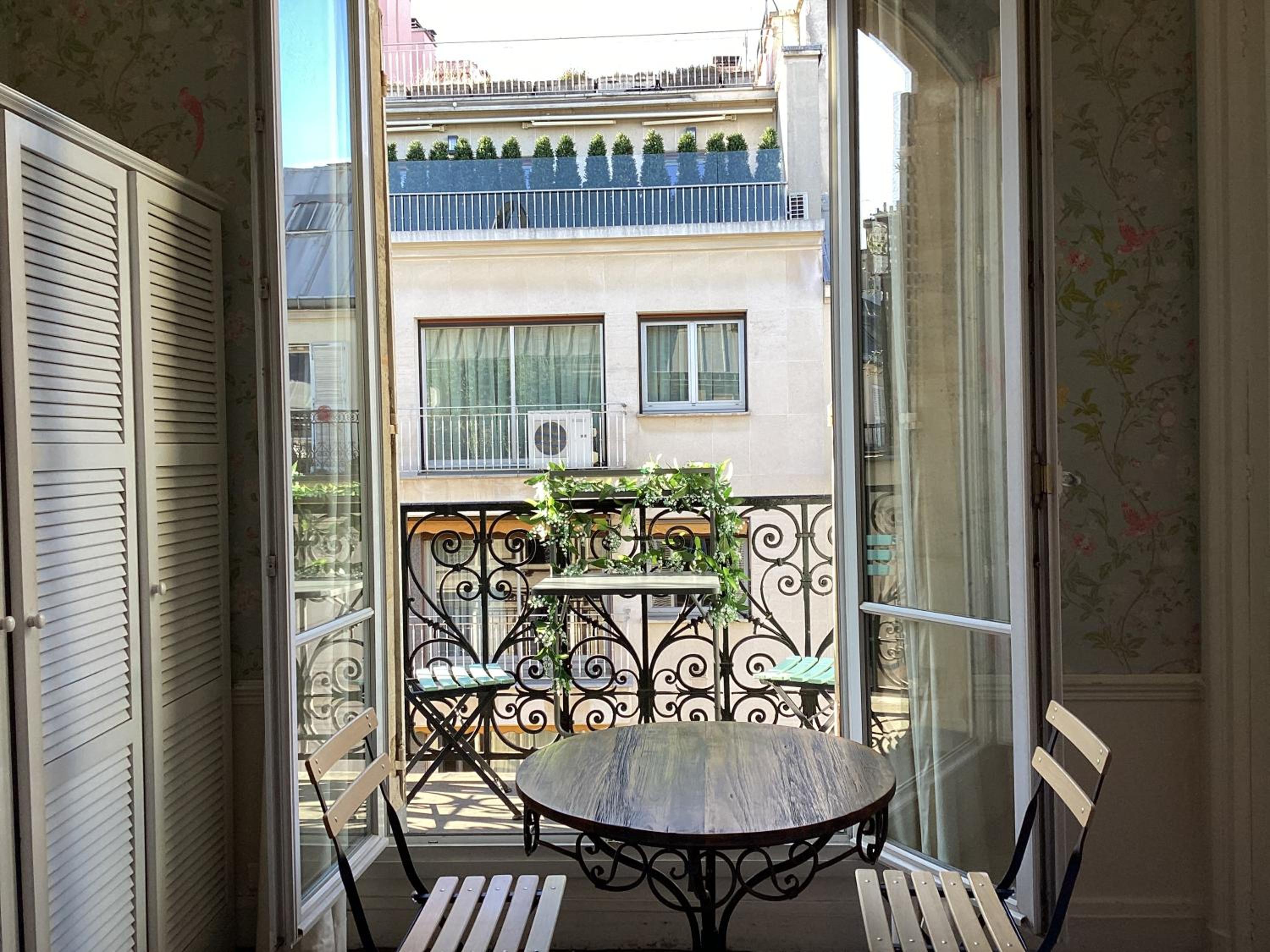 Bed and Breakfast Paris Arc de Triomphe