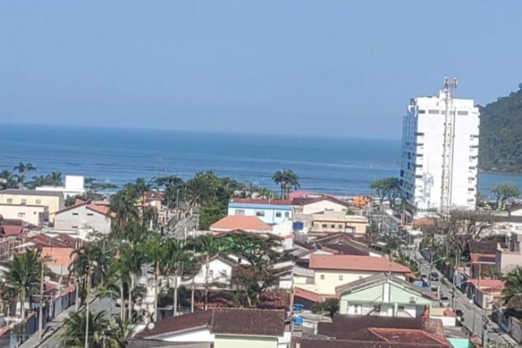 Apartamento Bertioga Centro em Home Clube