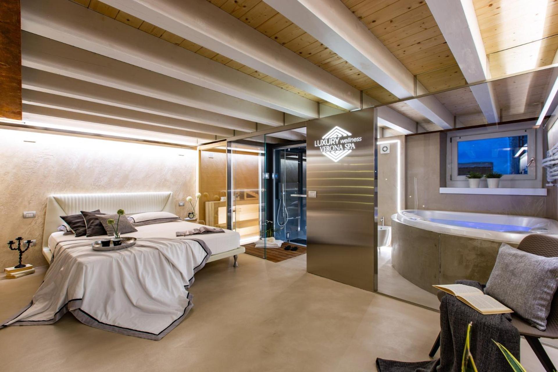 [Piazza Erbe] Jacuzzi & SPA LUXURY S photo 2