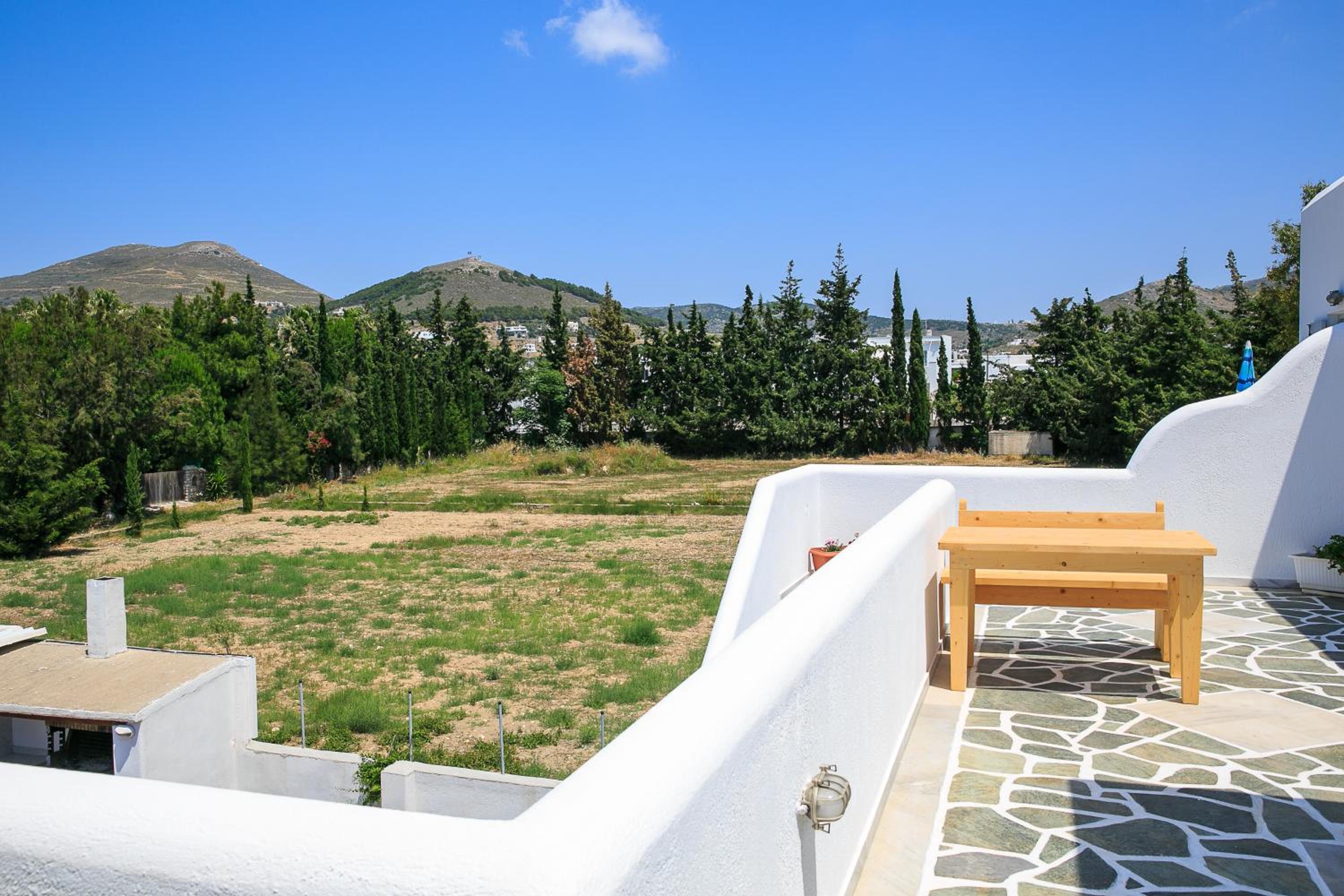 Ampeli Apartments