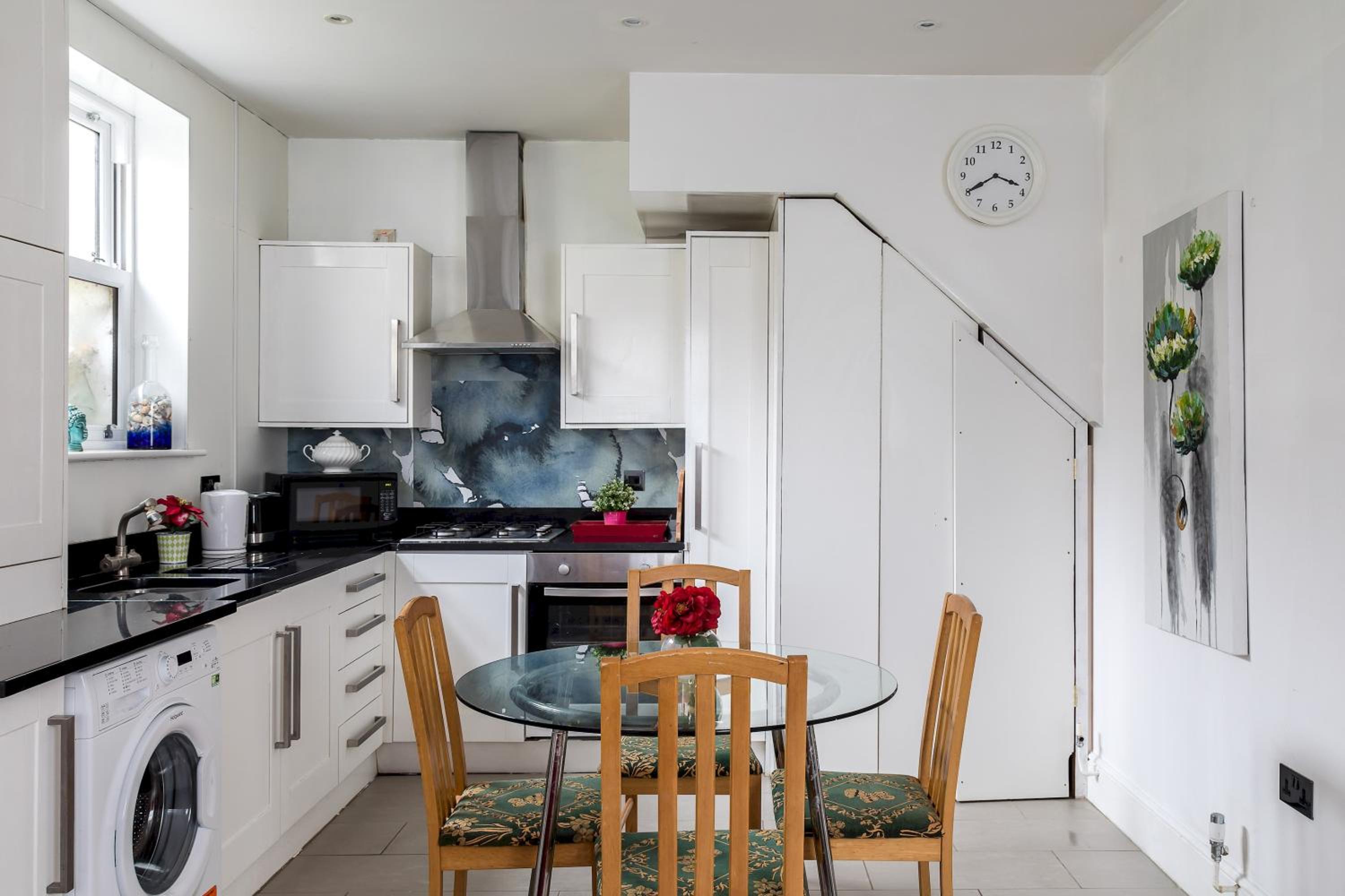 Fulham Amazing 2-Bedroom House by Central London