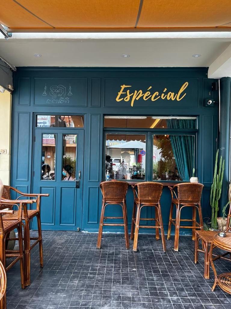 Petit Espace Boutique Hostel