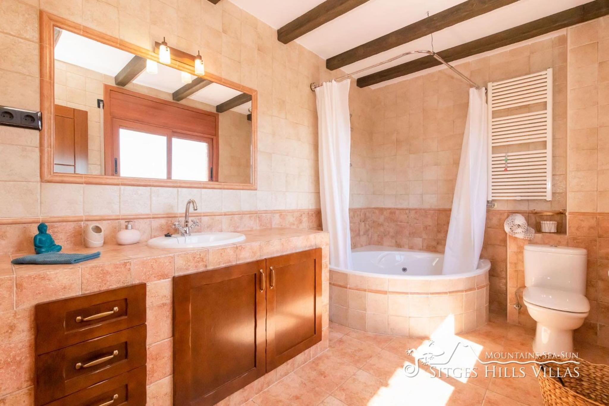 Charming Villa Del Cel, peaceful location, private pool and A/C view 5