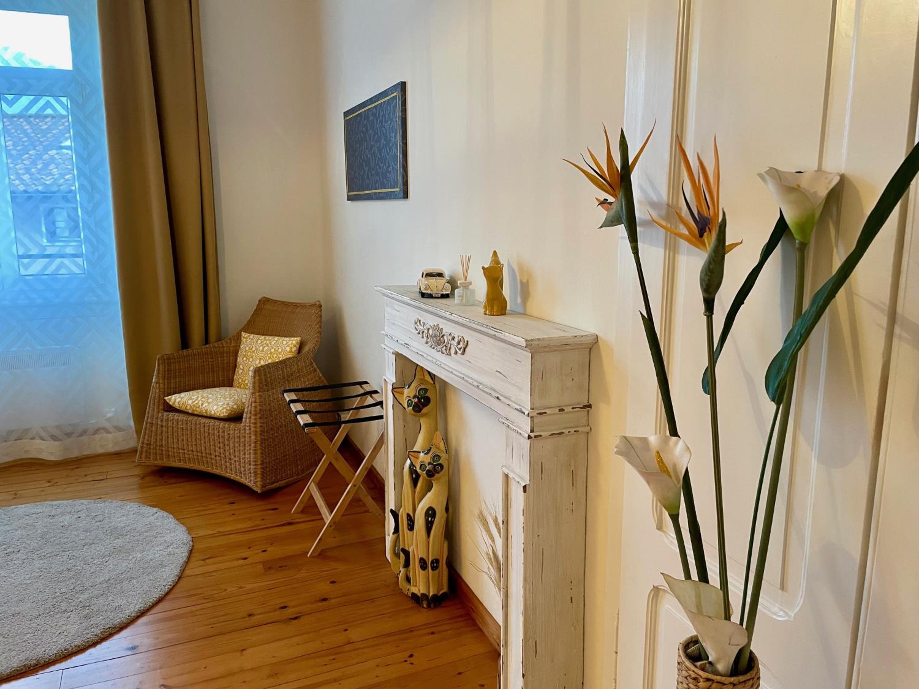1912 - Apartment - old town