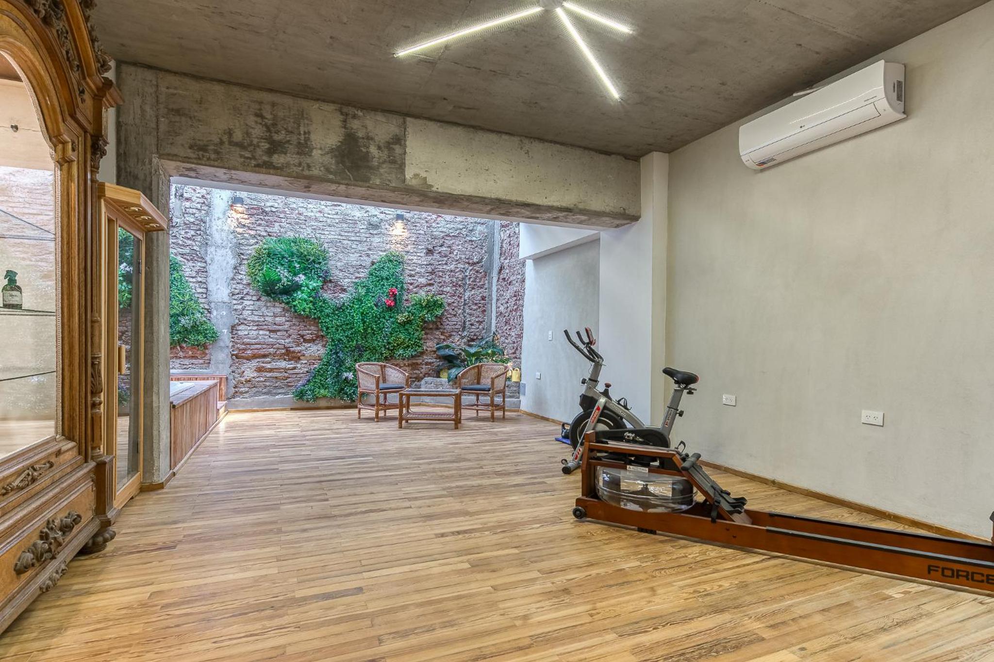 fitness center