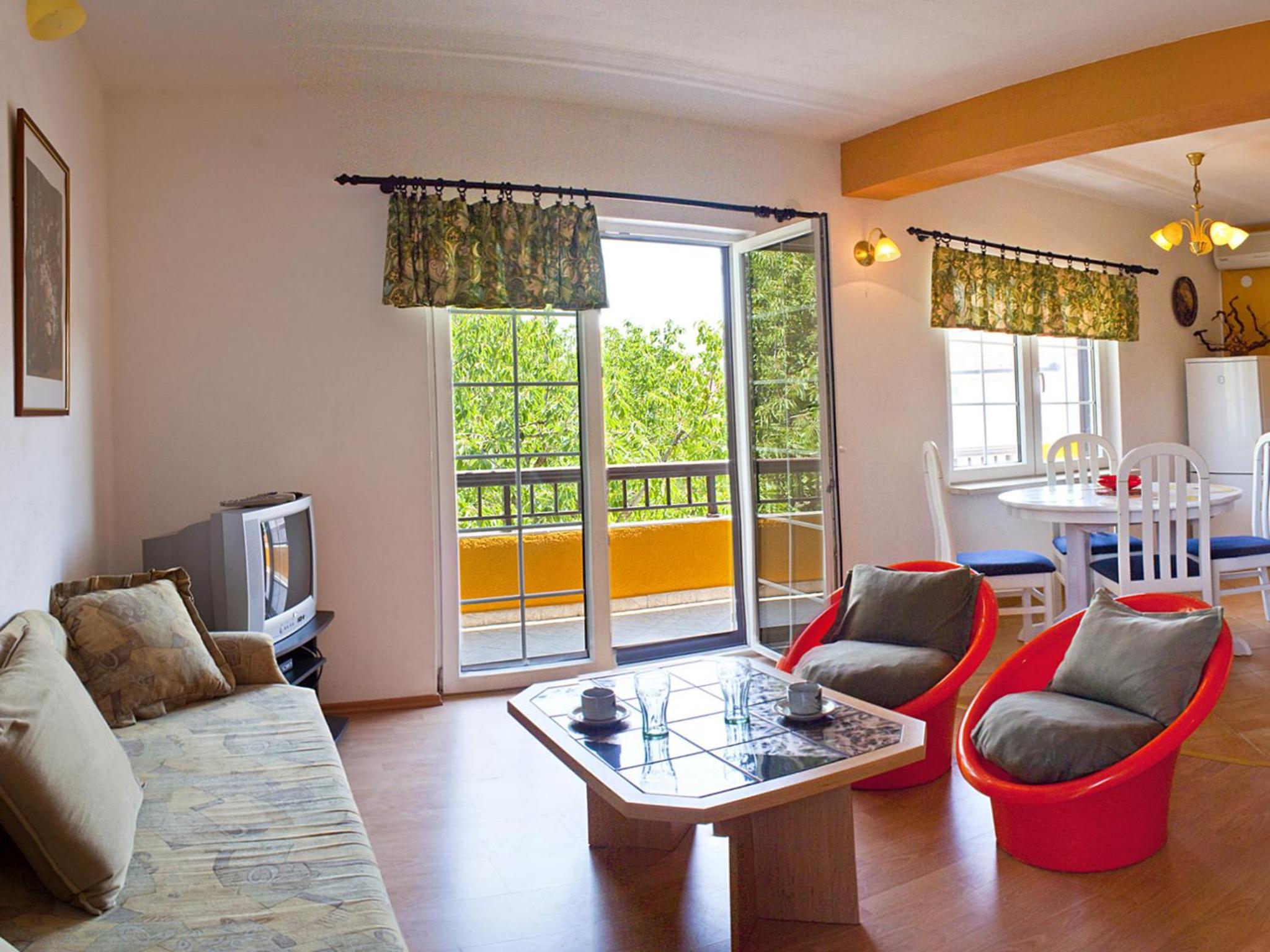 Apartments Villa Annika view 3