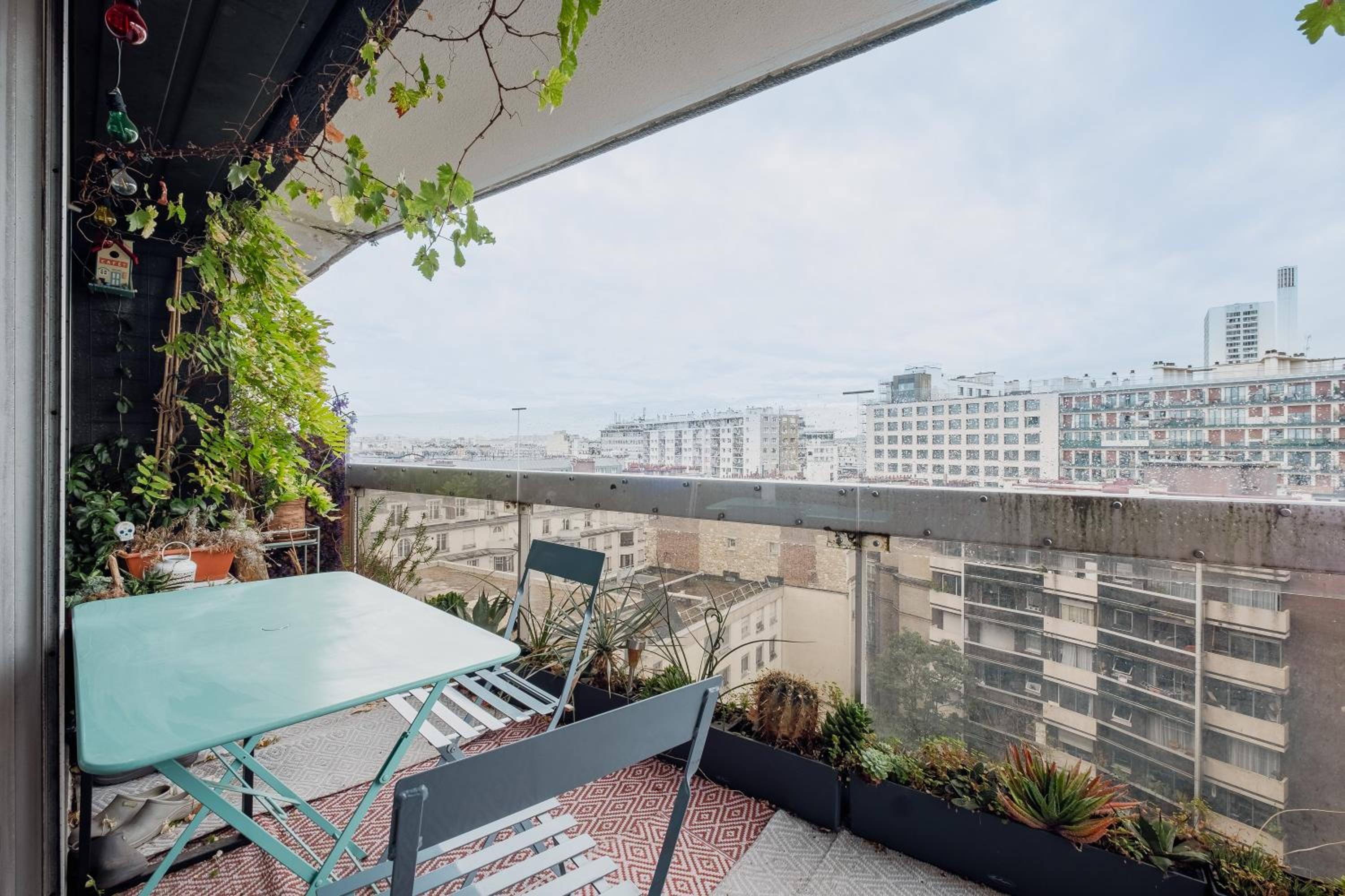 Veeve - Home Comforts by the Eiffel Tower