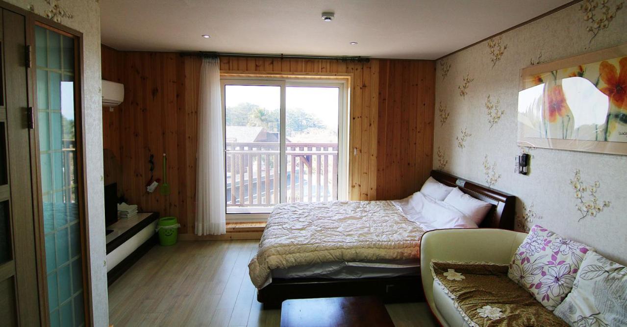 Jeju Vacations - Lapaloma Pension - Property Image 18