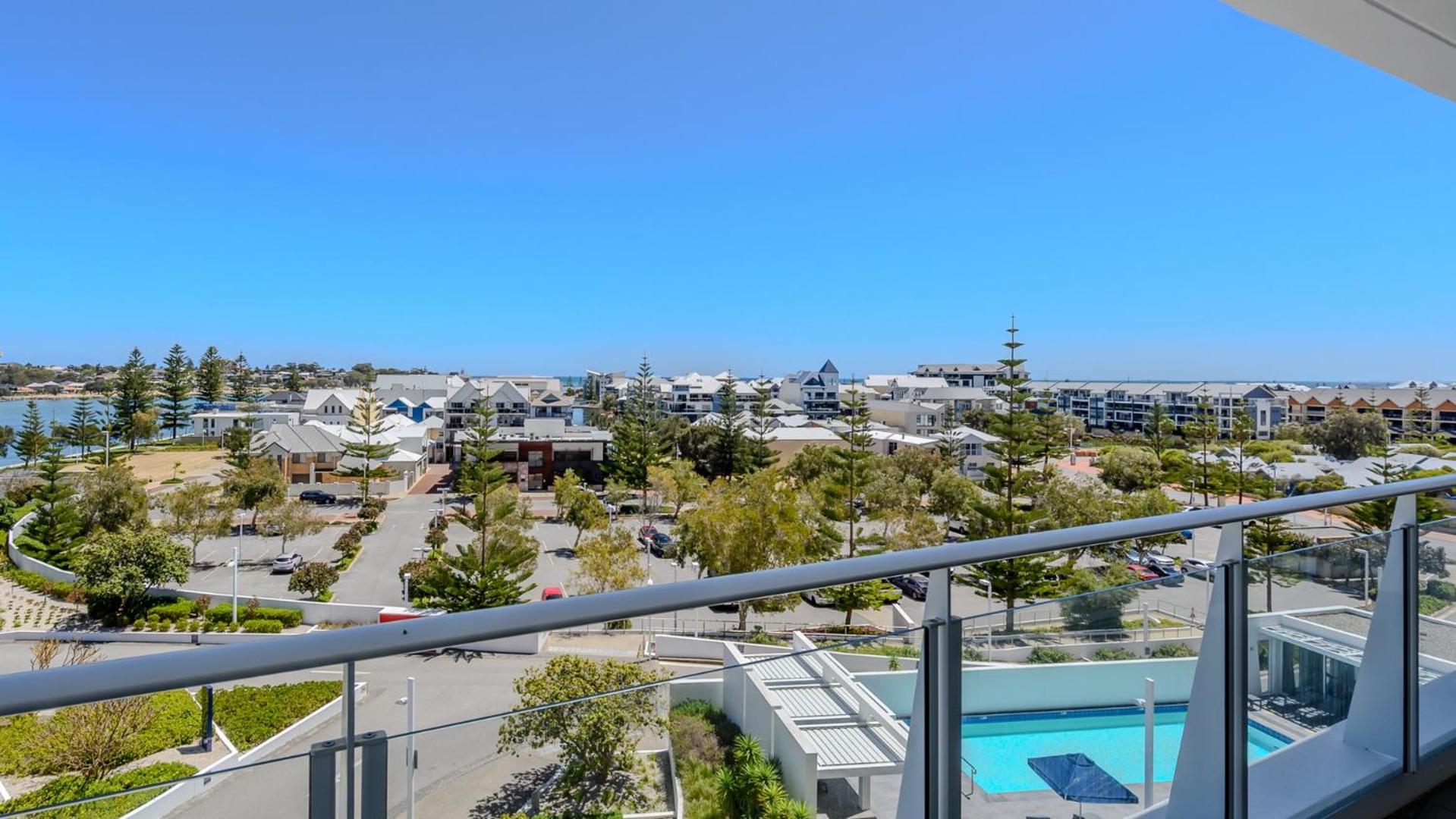 Bayview 608