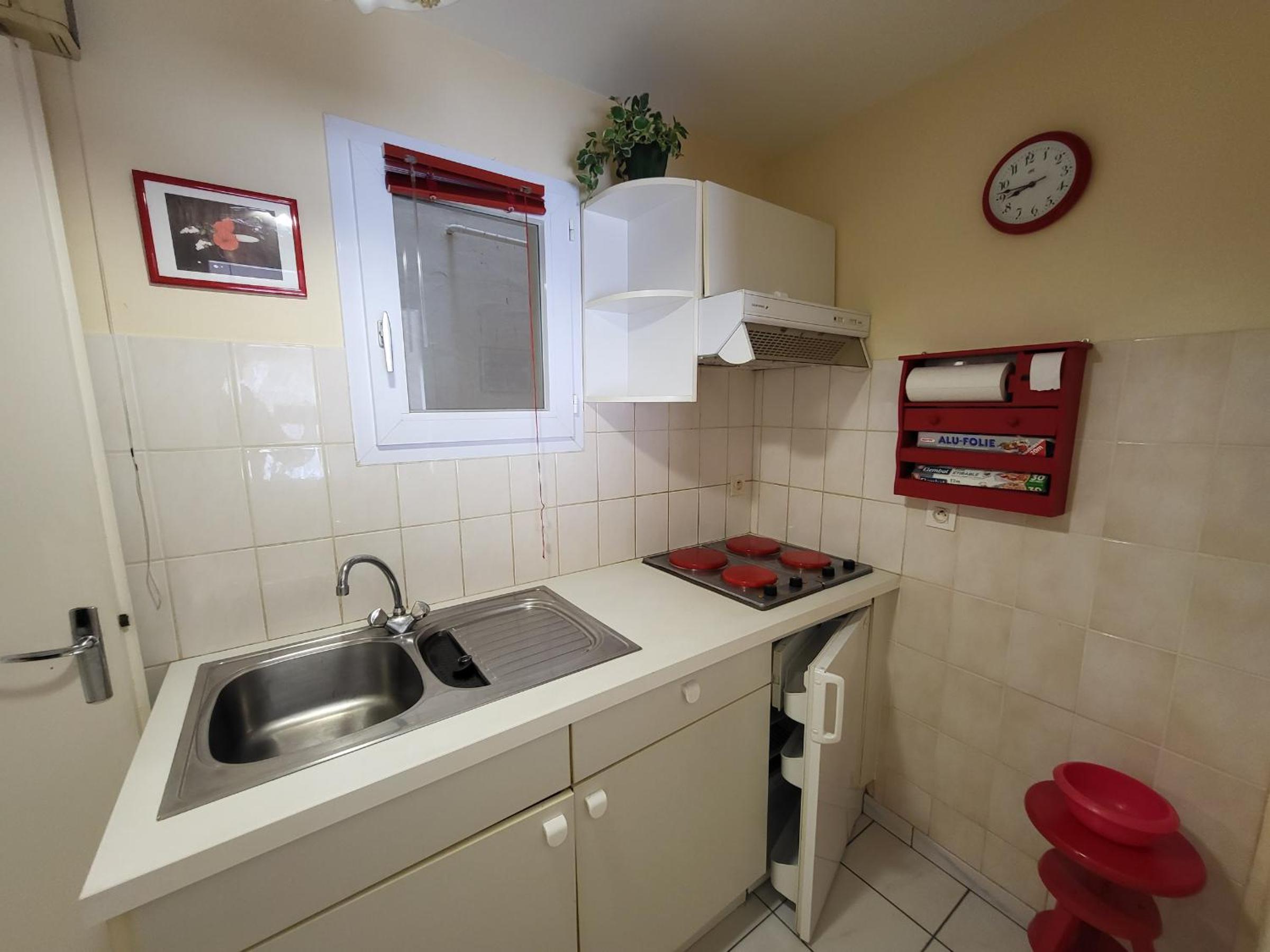 Appartement Les Sables-d'Olonne, 2 pièces, 4 personnes - FR-1-92-575 view 3