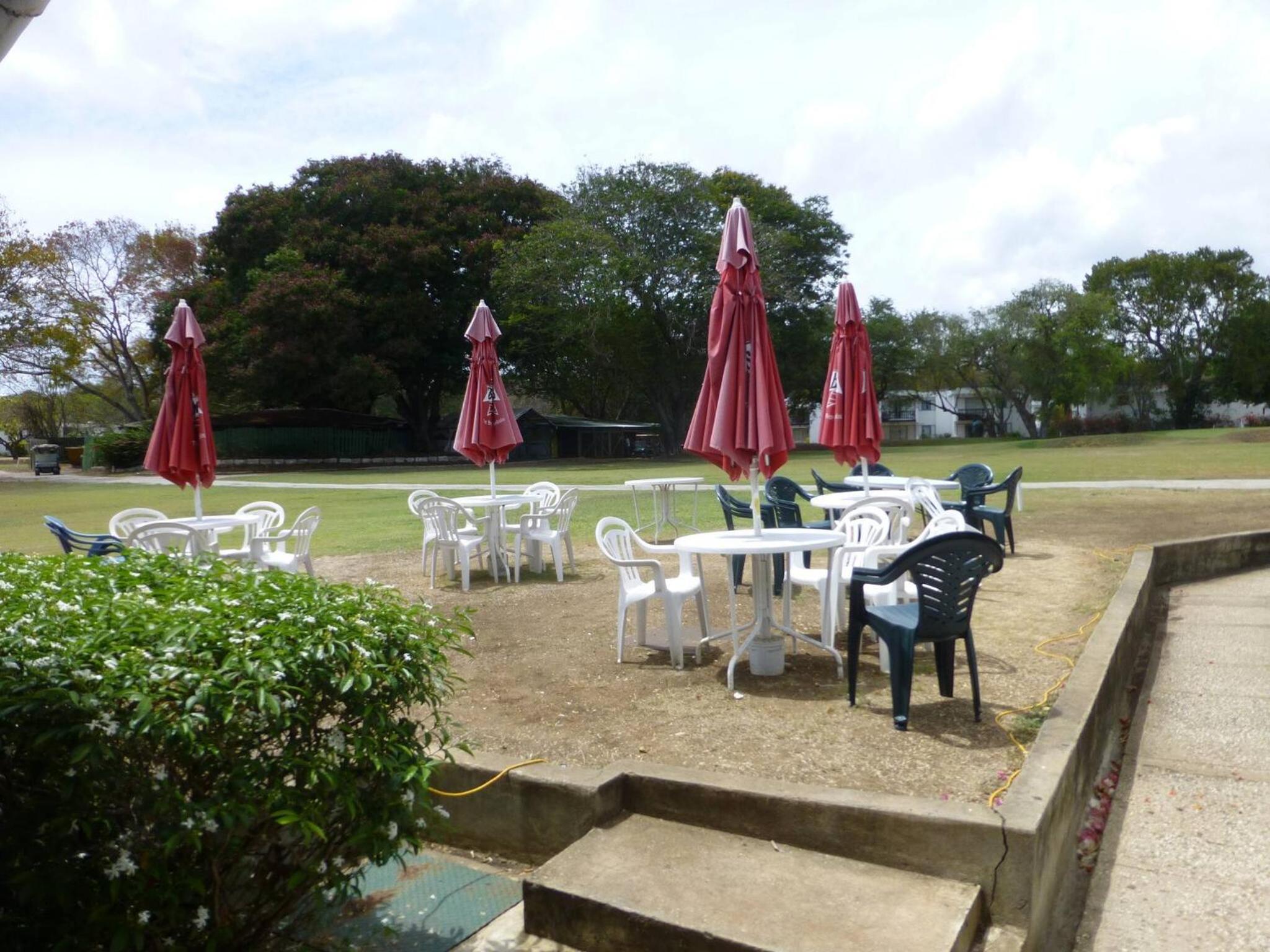 Rockley Golf Club 309 2 Bed 2 Bath Pool Tennis Bar
