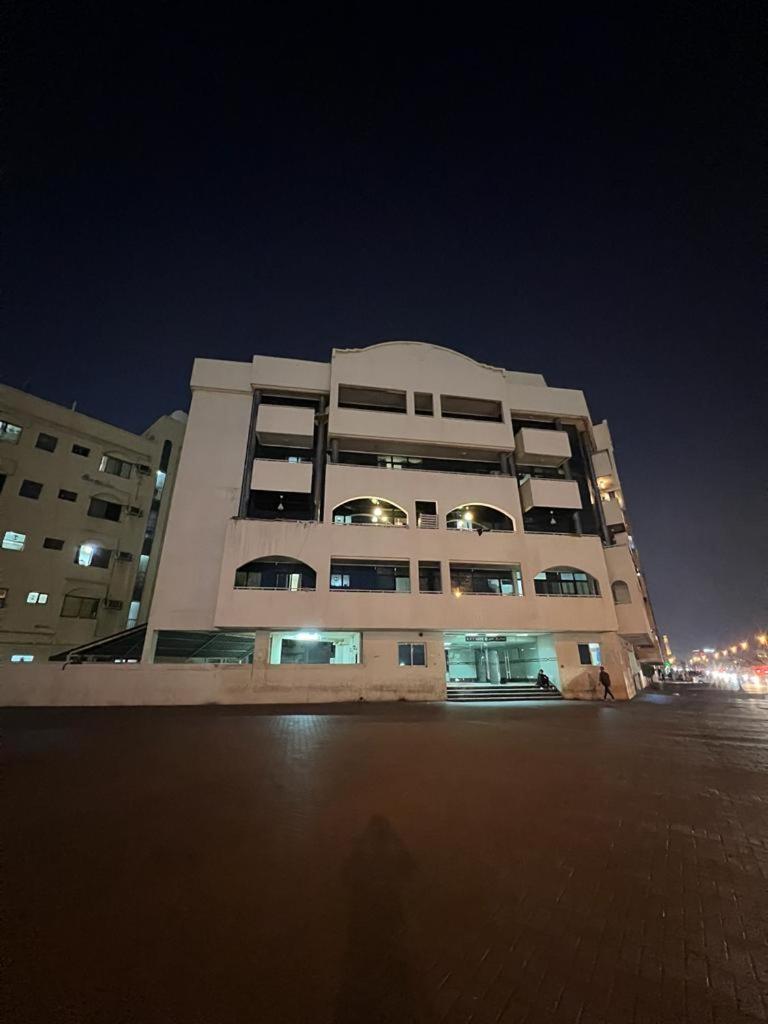 Sky Hostel Dubai