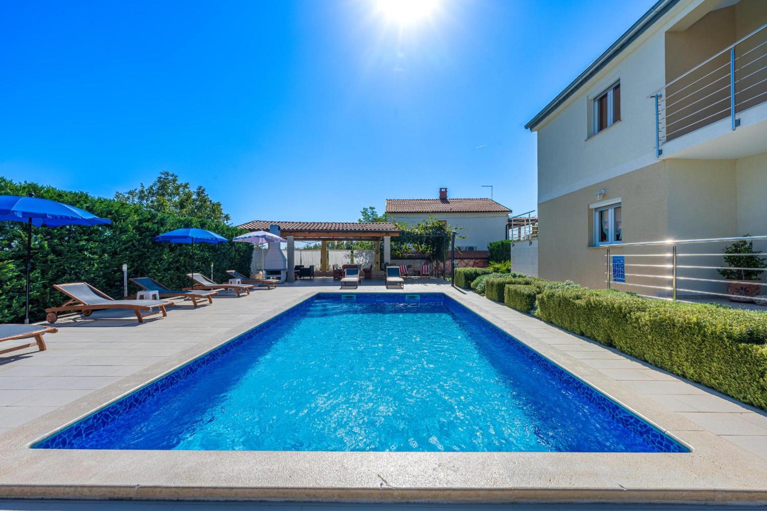 4 bedroom villa near Porec view 3