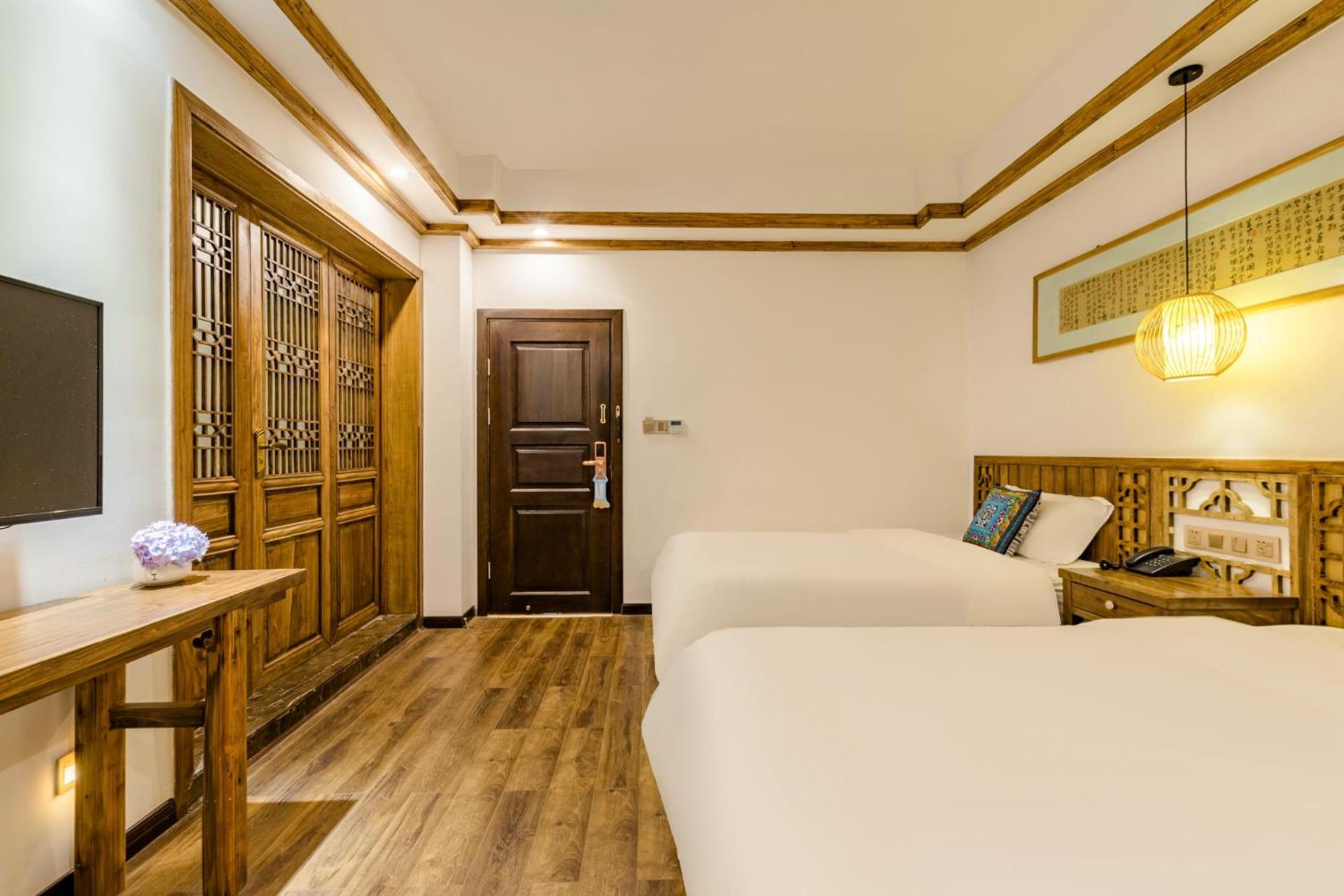 Zhangjiajie One city one inn