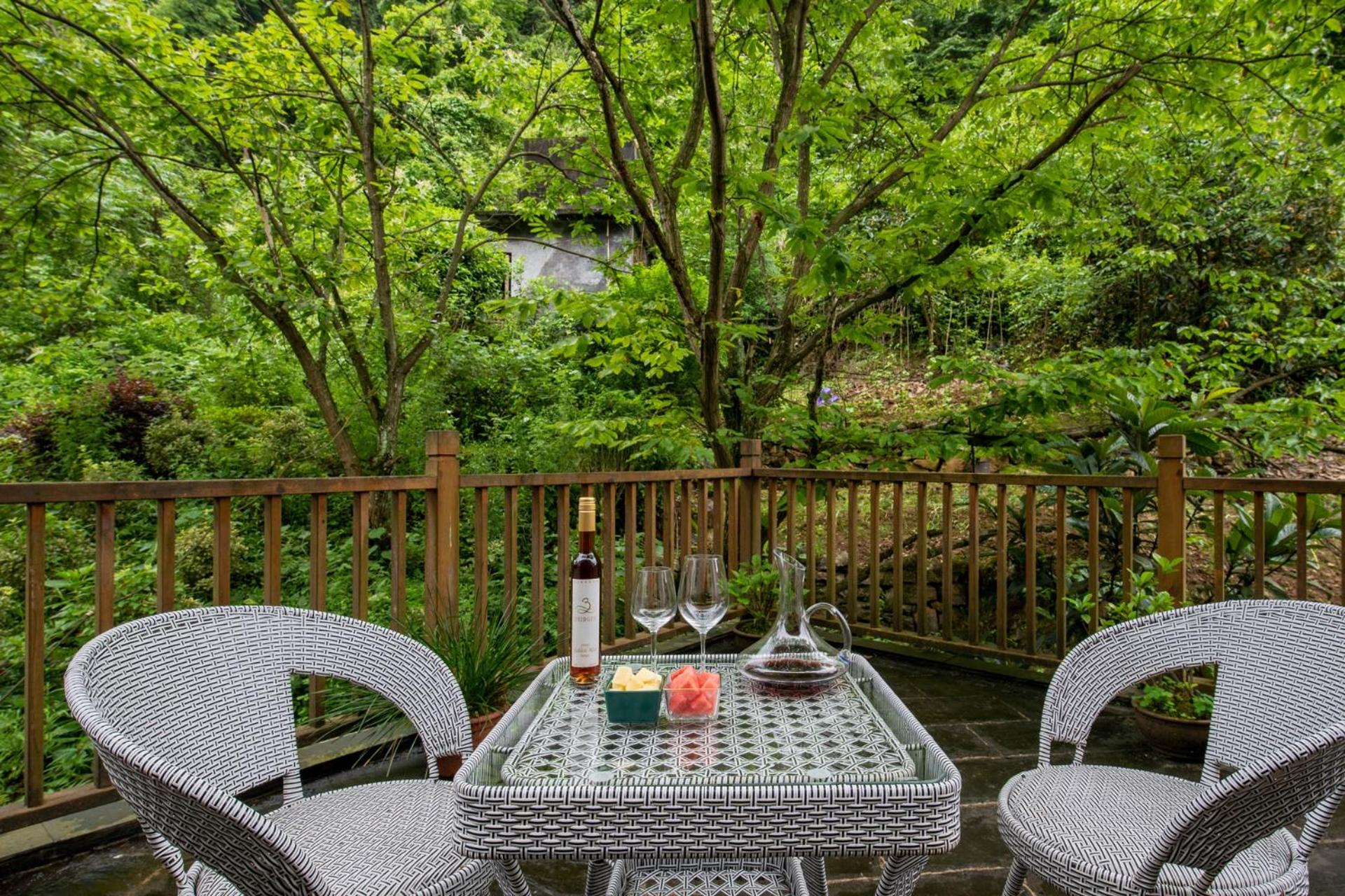 Zhangjiajie One city one inn