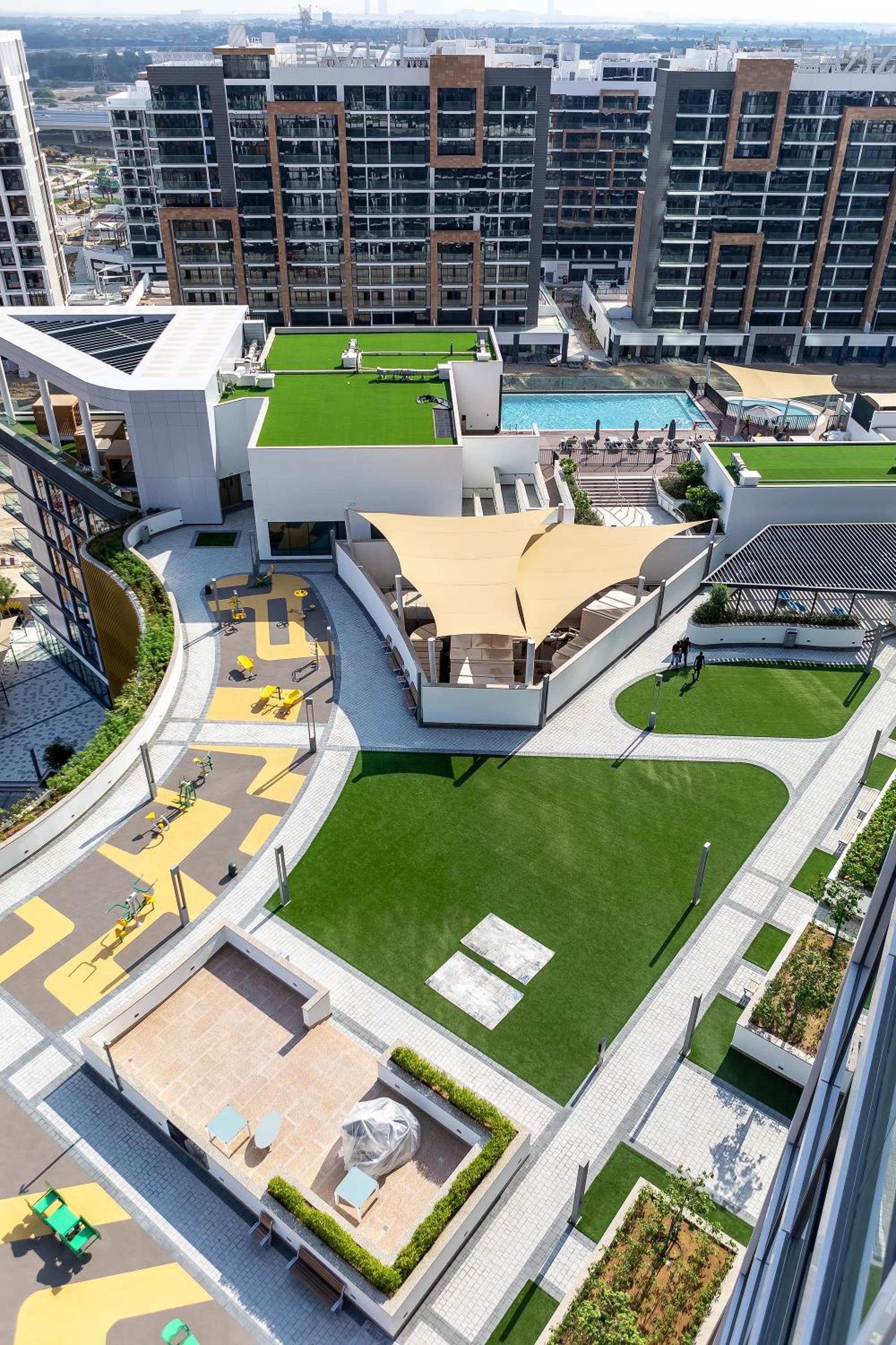 Modern 1bdr at Sobha Waves photo 3