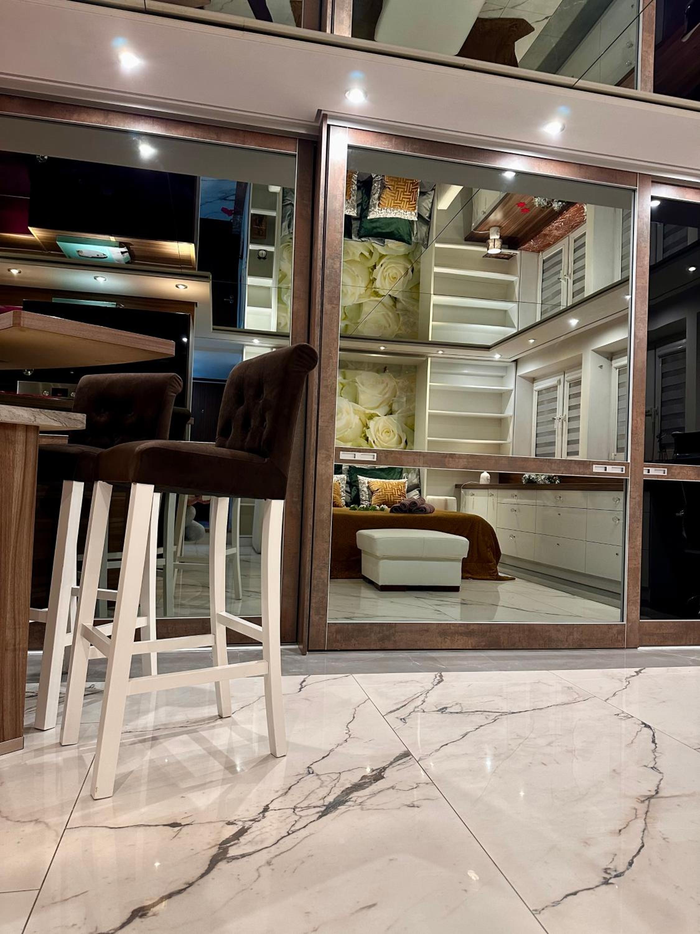 Apartament Lustrzany Centrum