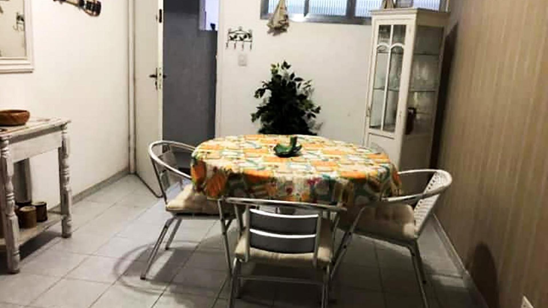 Apartamento a beira-mar com WiFi em Santos SP