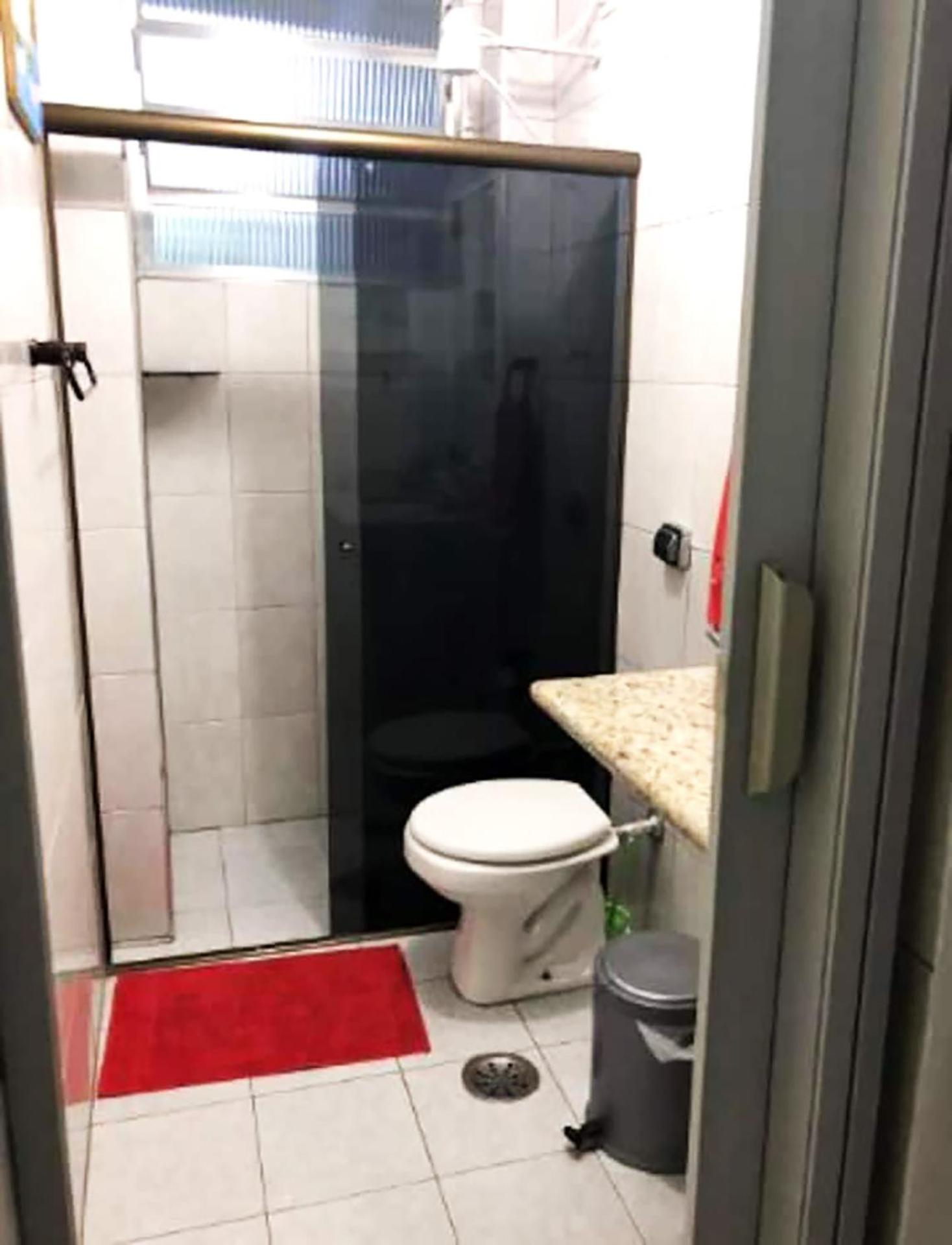 Apartamento a beira-mar com WiFi em Santos SP