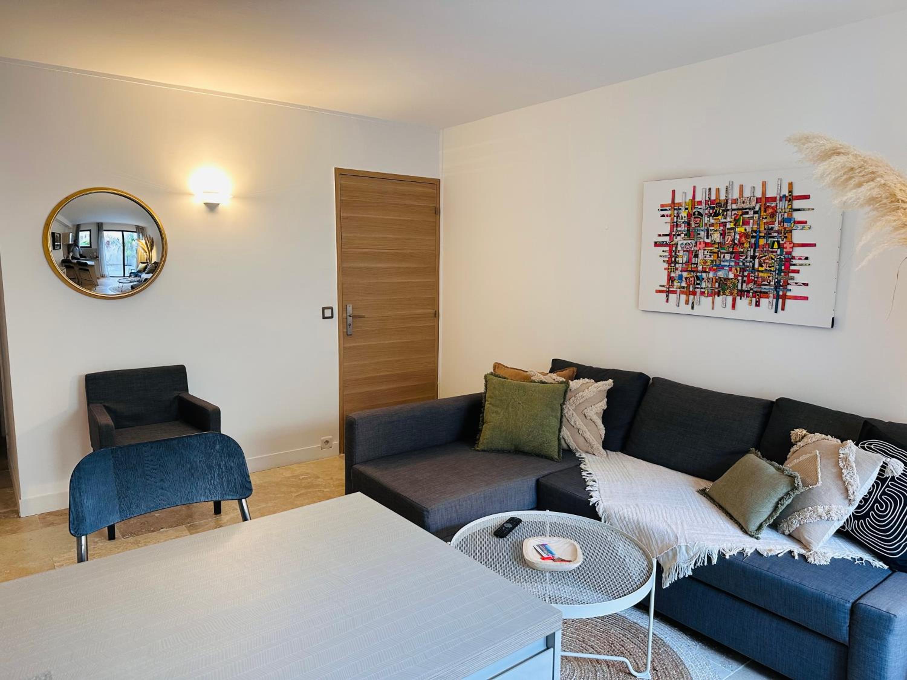 Appartements 3 étoiles terrasse ou patio intra-muros