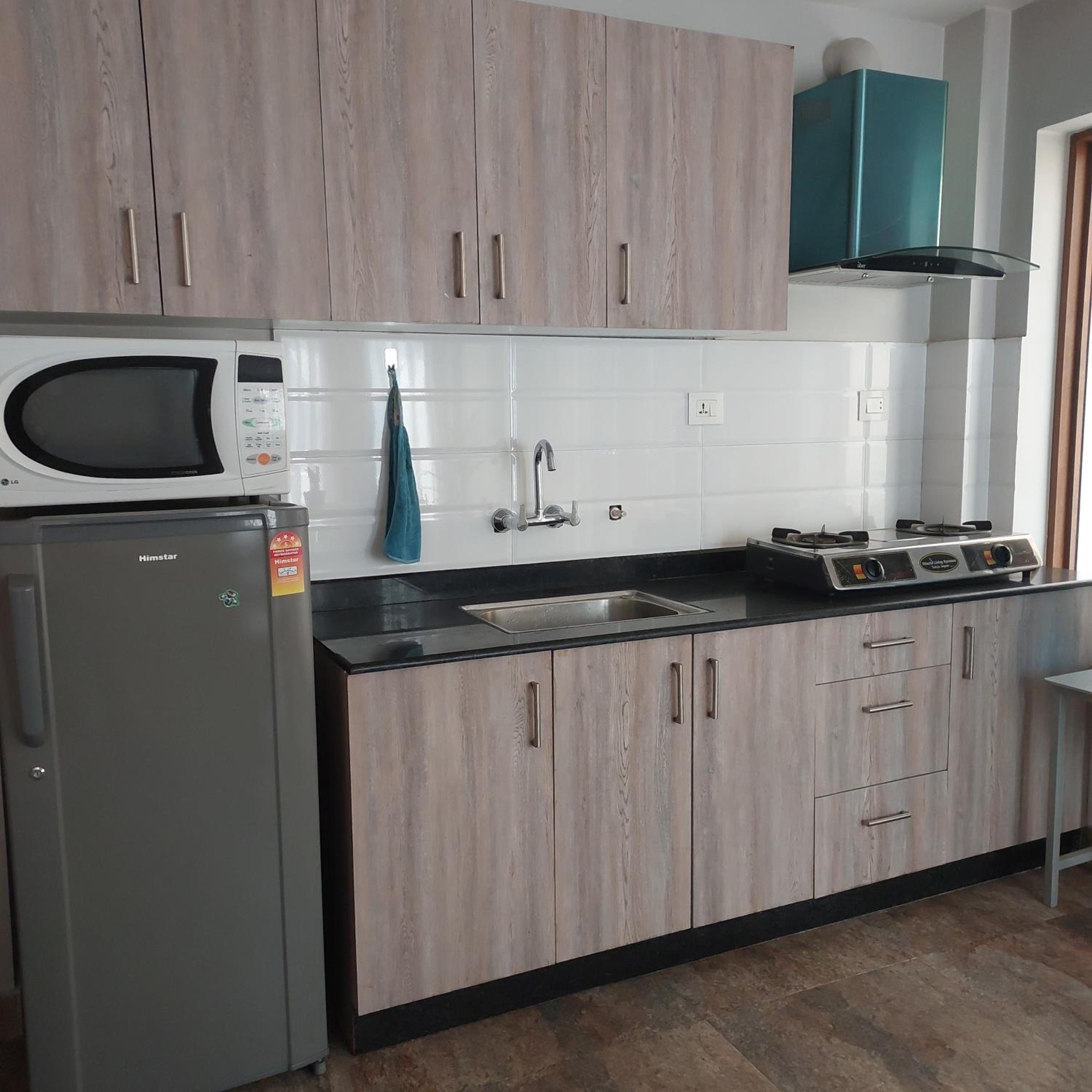 Endless Apartment