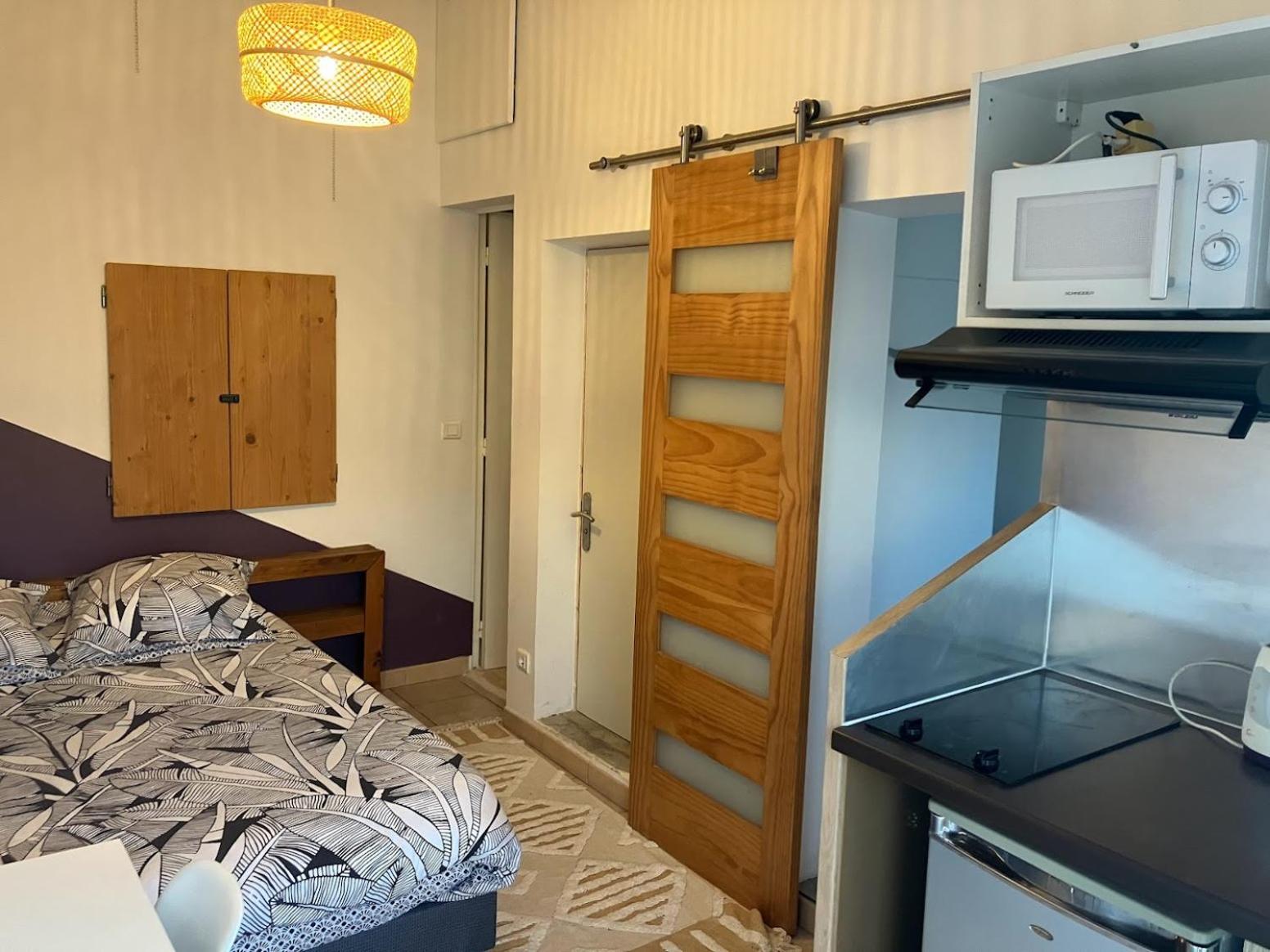 Le Nid Castries - Charmant logement complet et équipé Centre Castries proche Montpellier