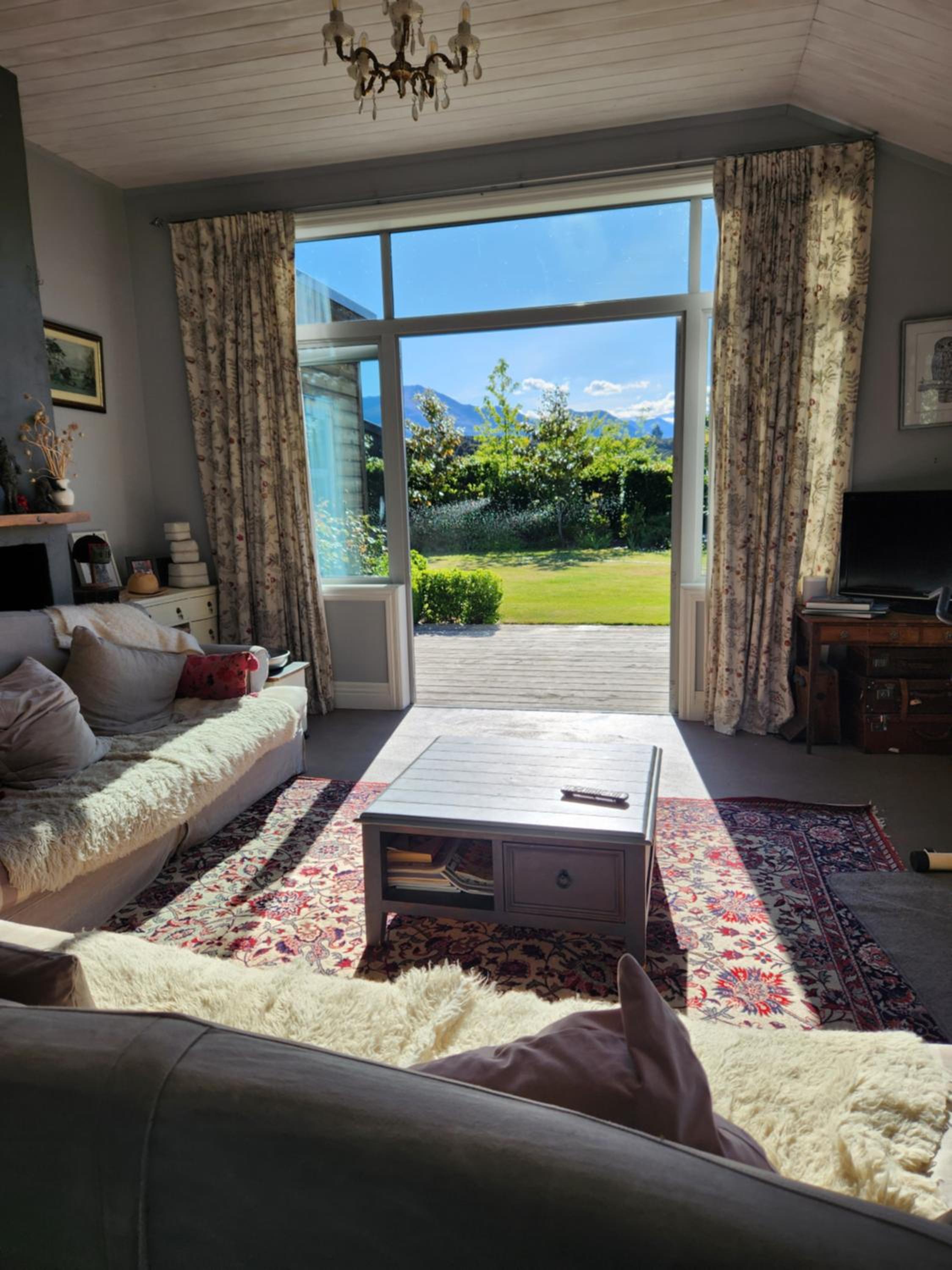 Hikuwai Cottage view 5