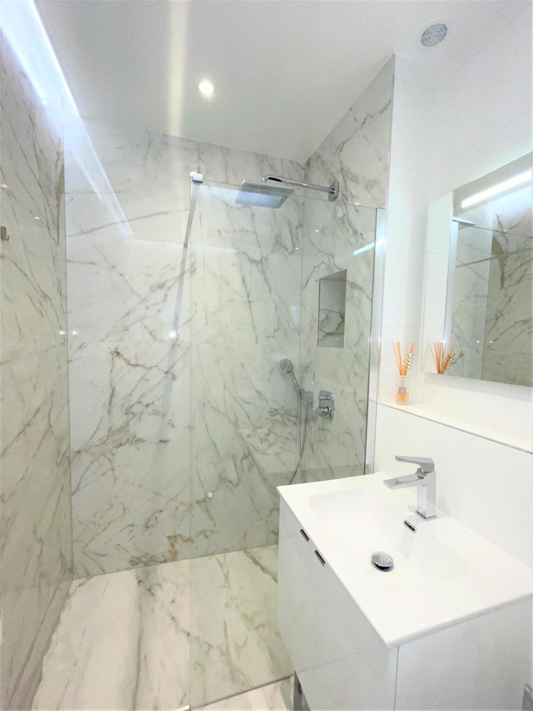 Alba apartment antibes street, by Welcome to Cannes photo 4