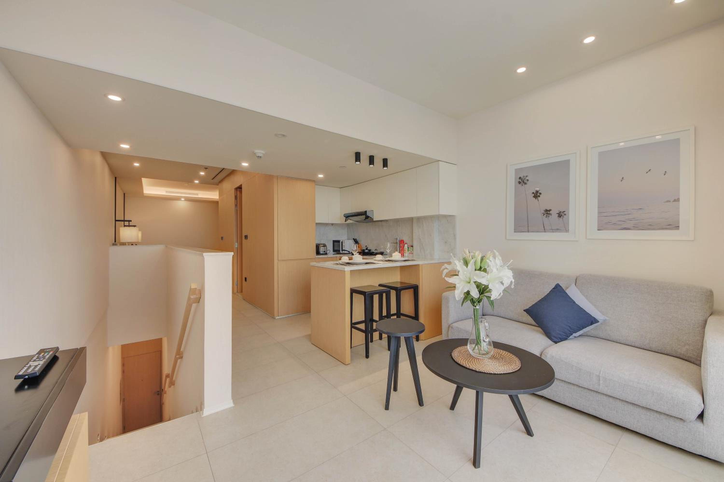Luxe Getaways Royal Amwaj Palm Jumeirah Resort Apartment Holiday Home