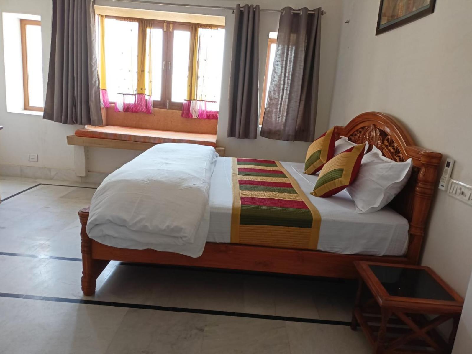 SHIVA HAVELI